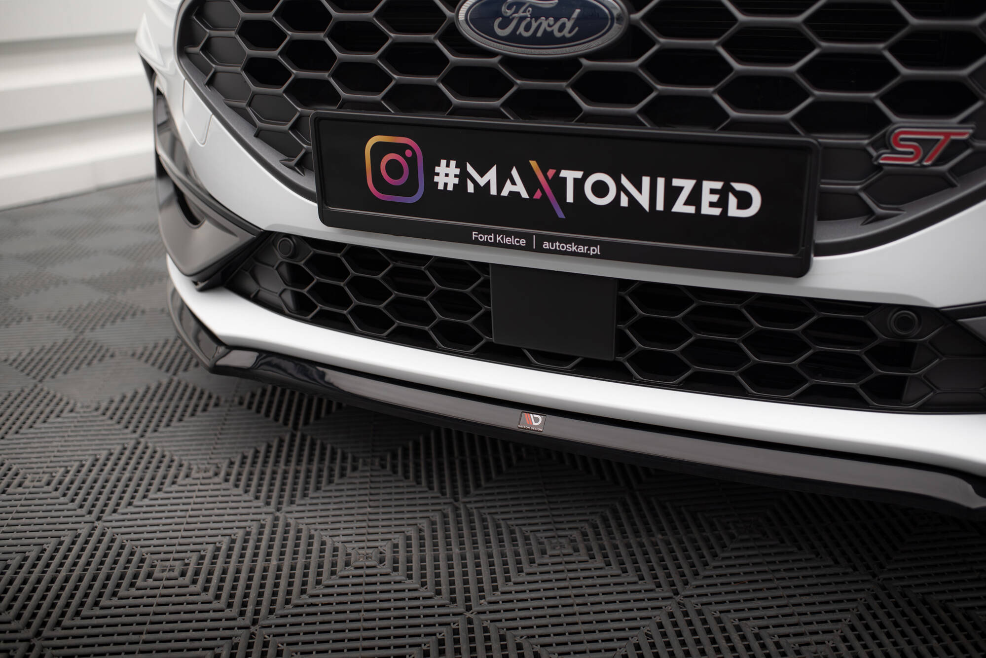 pol_po_Front-Splitter-V-3-Ford-Focus-ST-ST-Line-Mk4-Facelift-21983_5 pol_po_Front-Splitter-V-3-Ford-Focus-ST-ST-Line-Mk4-Facelift-21983_5