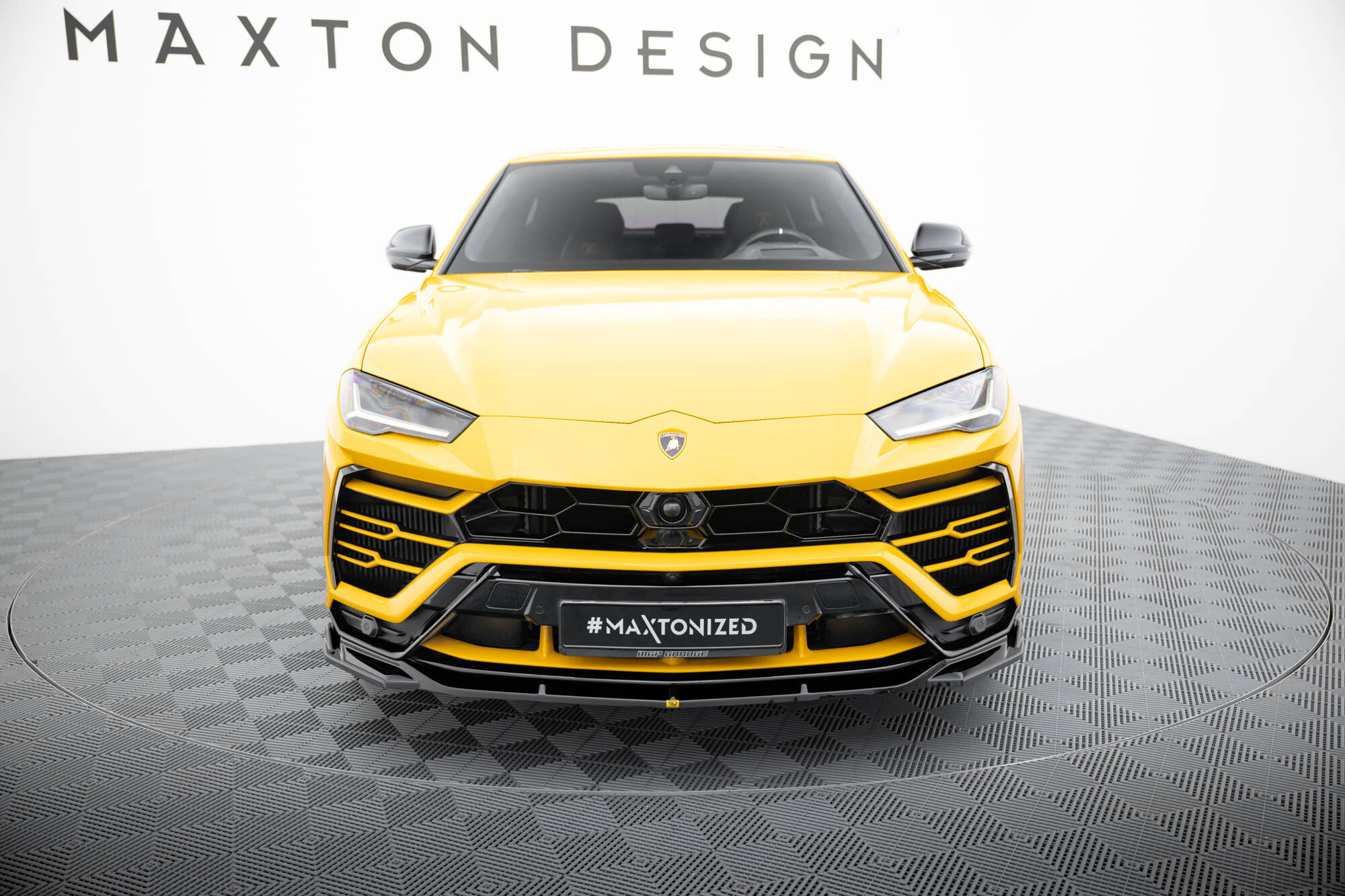 pol_po_Front-Splitter-V-3-Lamborghini-Urus-Mk1-16126_2 pol_po_Front-Splitter-V-3-Lamborghini-Urus-Mk1-16126_2