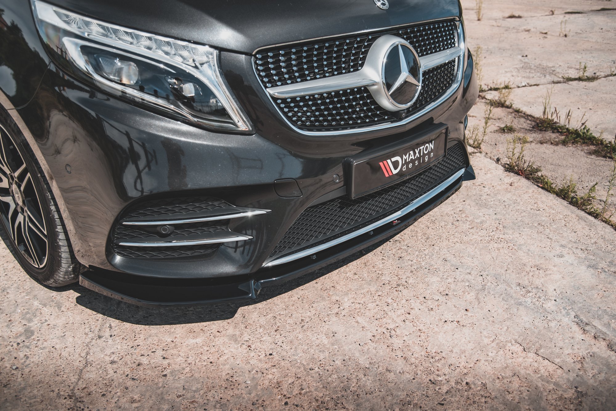 pol_po_Front-Splitter-V-3-Mercedes-Benz-V-Class-AMG-Line-W447-11268_6 pol_po_Front-Splitter-V-3-Mercedes-Benz-V-Class-AMG-Line-W447-11268_6