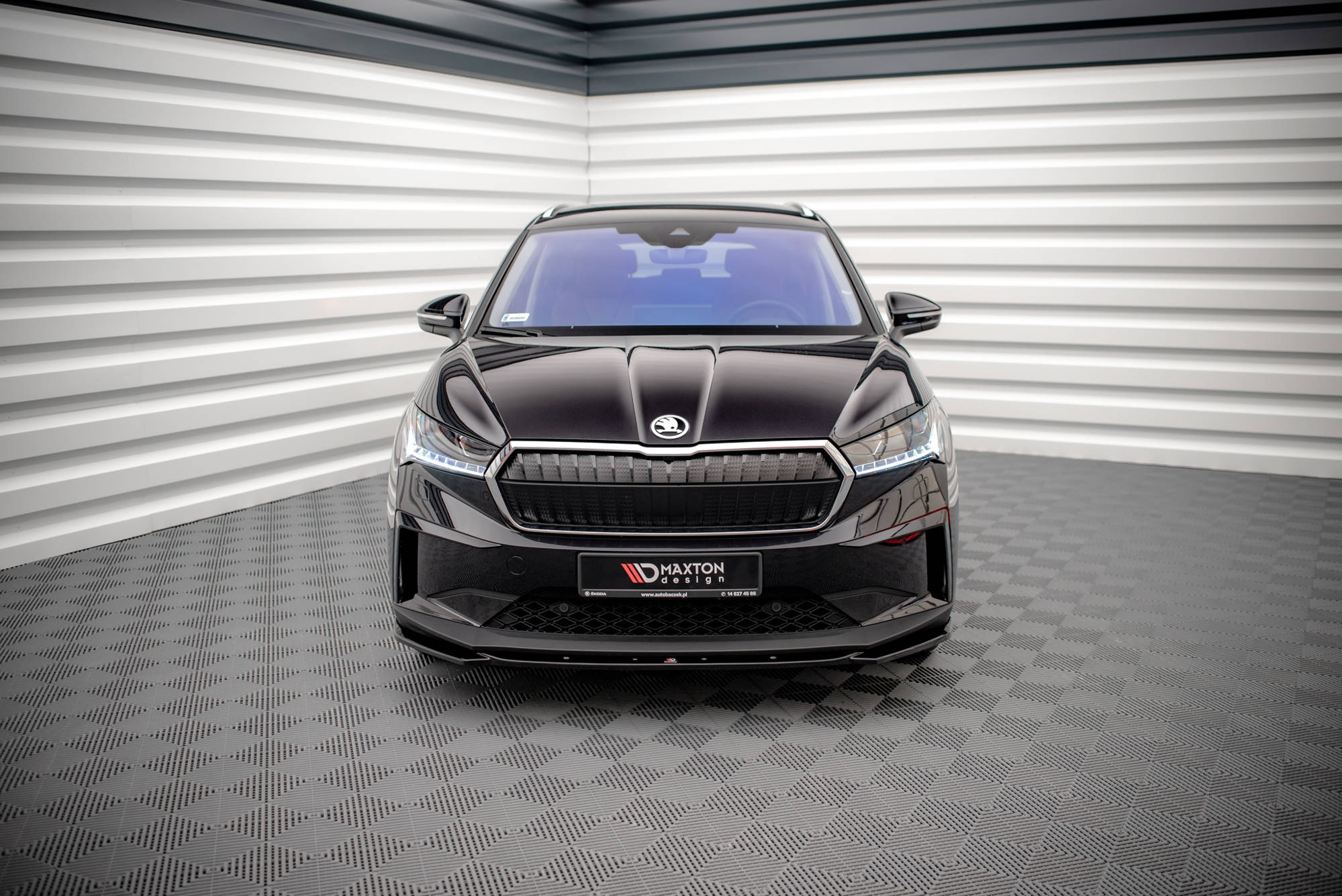pol_po_Front-Splitter-V-3-Skoda-Enyaq-iV-15774_5 pol_po_Front-Splitter-V-3-Skoda-Enyaq-iV-15774_5