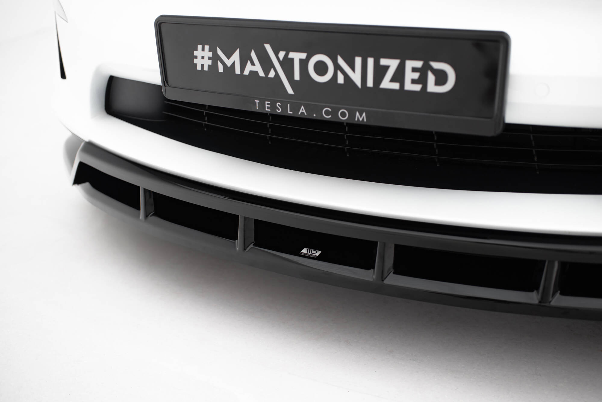 pol_po_Front-Splitter-V-3-Tesla-Model-X-Mk1-Facelift-21303_4 pol_po_Front-Splitter-V-3-Tesla-Model-X-Mk1-Facelift-21303_4