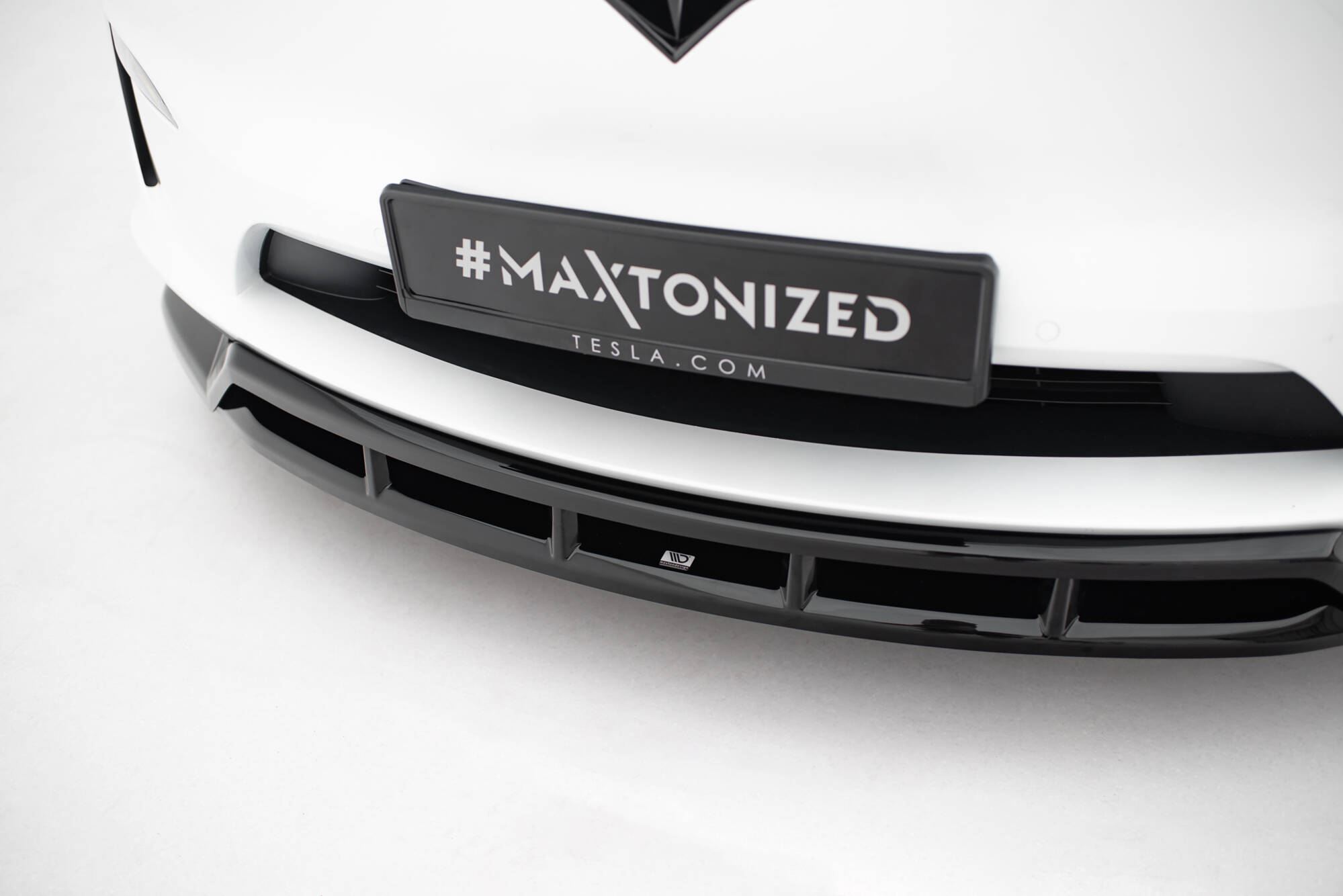 pol_po_Front-Splitter-V-3-Tesla-Model-X-Mk1-Facelift-21303_5 pol_po_Front-Splitter-V-3-Tesla-Model-X-Mk1-Facelift-21303_5