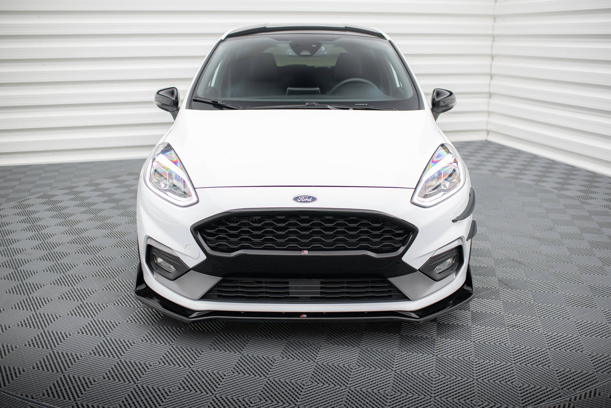 pol_po_Front-Splitter-V-4-Flaps-Ford-Fiesta-ST-ST-Line-14530_4 pol_po_Front-Splitter-V-4-Flaps-Ford-Fiesta-ST-ST-Line-14530_4