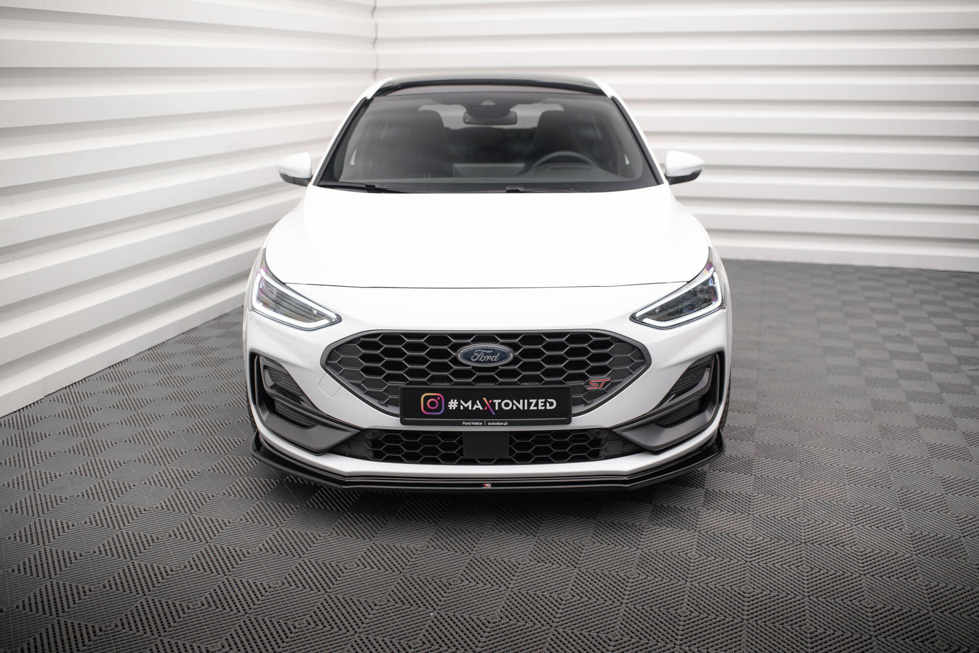 pol_po_Front-Splitter-V-4-Ford-Focus-ST-ST-Line-Mk4-Facelift-21984_4 pol_po_Front-Splitter-V-4-Ford-Focus-ST-ST-Line-Mk4-Facelift-21984_4