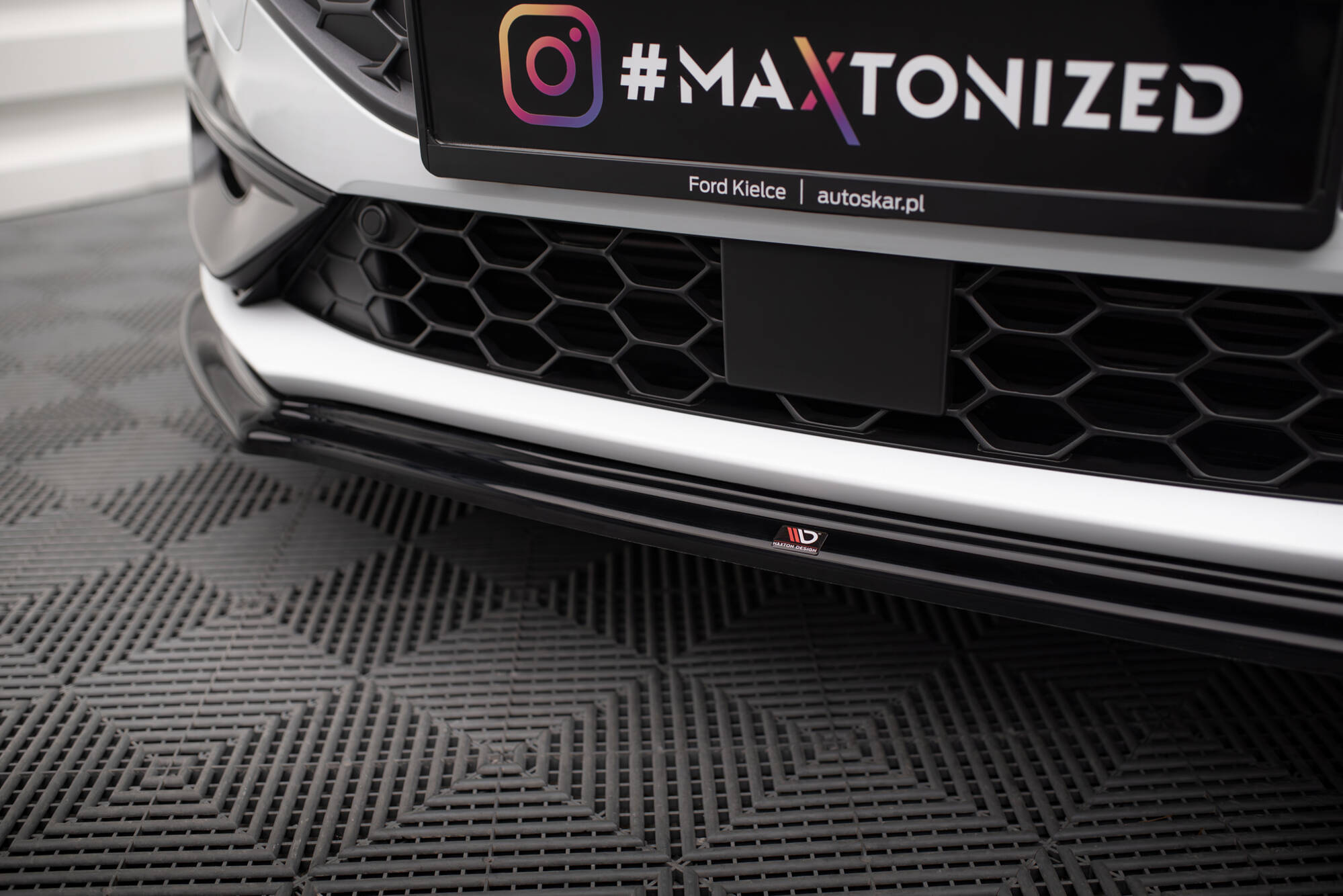 pol_po_Front-Splitter-V-4-Ford-Focus-ST-ST-Line-Mk4-Facelift-21984_6 pol_po_Front-Splitter-V-4-Ford-Focus-ST-ST-Line-Mk4-Facelift-21984_6