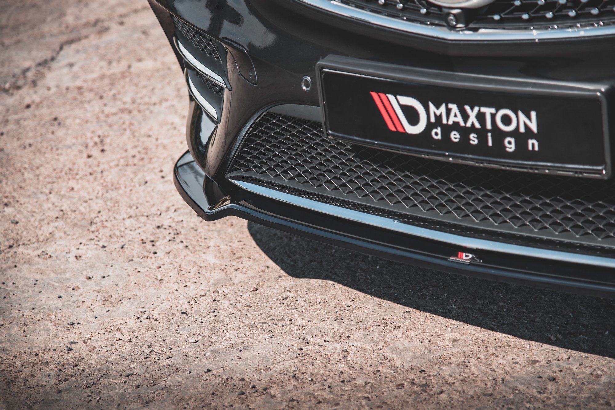 pol_po_Front-Splitter-V-4-Mercedes-Benz-V-Class-AMG-Line-W447-11272_7 pol_po_Front-Splitter-V-4-Mercedes-Benz-V-Class-AMG-Line-W447-11272_7