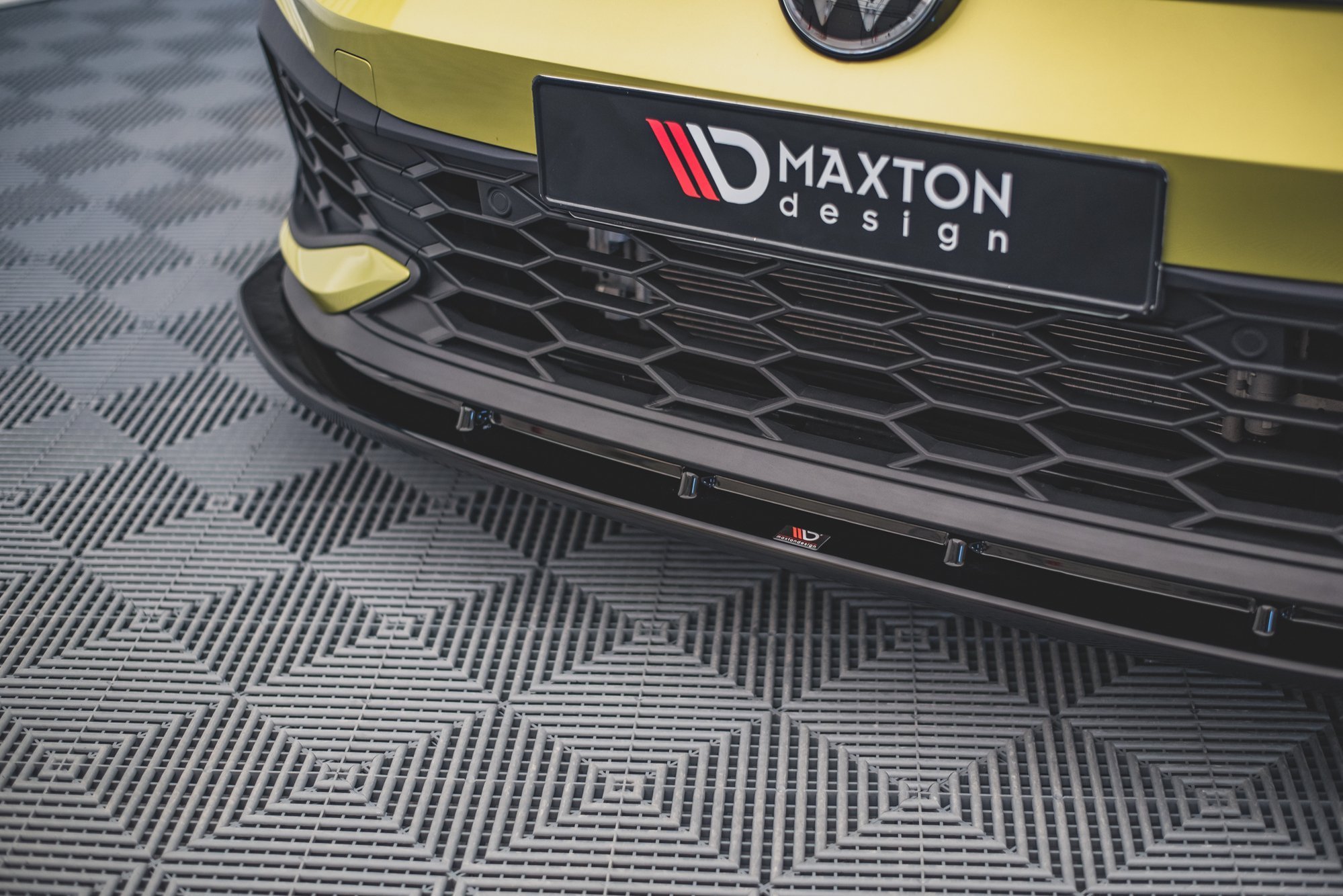 pol_po_Front-Splitter-V-4-Volkswagen-Golf-GTI-Clubsport-Mk8-12363_7 pol_po_Front-Splitter-V-4-Volkswagen-Golf-GTI-Clubsport-Mk8-12363_7