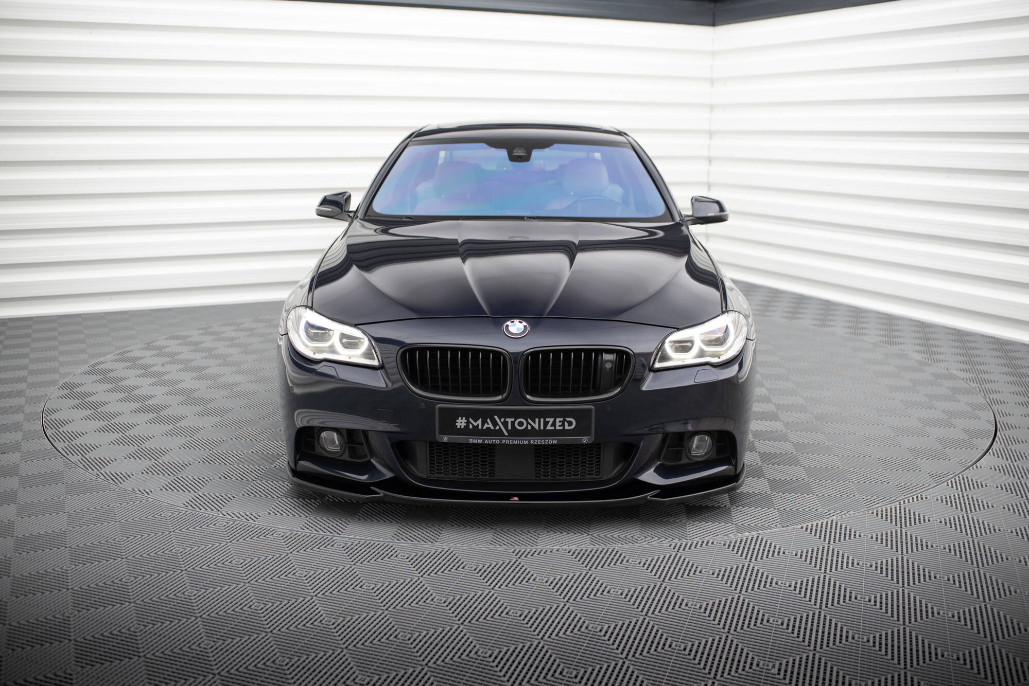 pol_po_Front-Splitter-V-4-for-BMW-5-F10-F11-M-Pack-11030_2 pol_po_Front-Splitter-V-4-for-BMW-5-F10-F11-M-Pack-11030_2