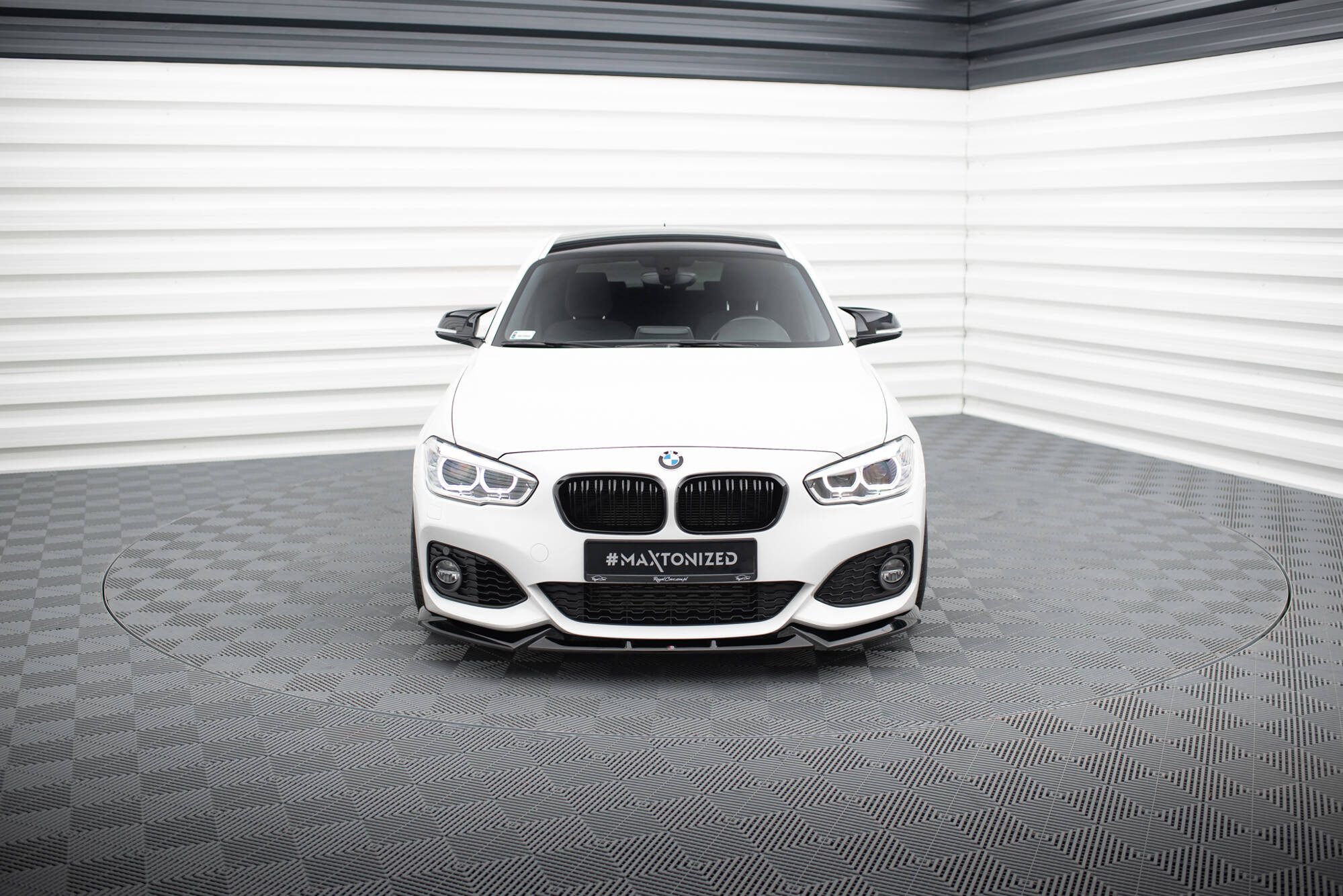 pol_po_Front-Splitter-V-5-BMW-1-M-Pack-M140i-F20-Facelift-21003_2 pol_po_Front-Splitter-V-5-BMW-1-M-Pack-M140i-F20-Facelift-21003_2