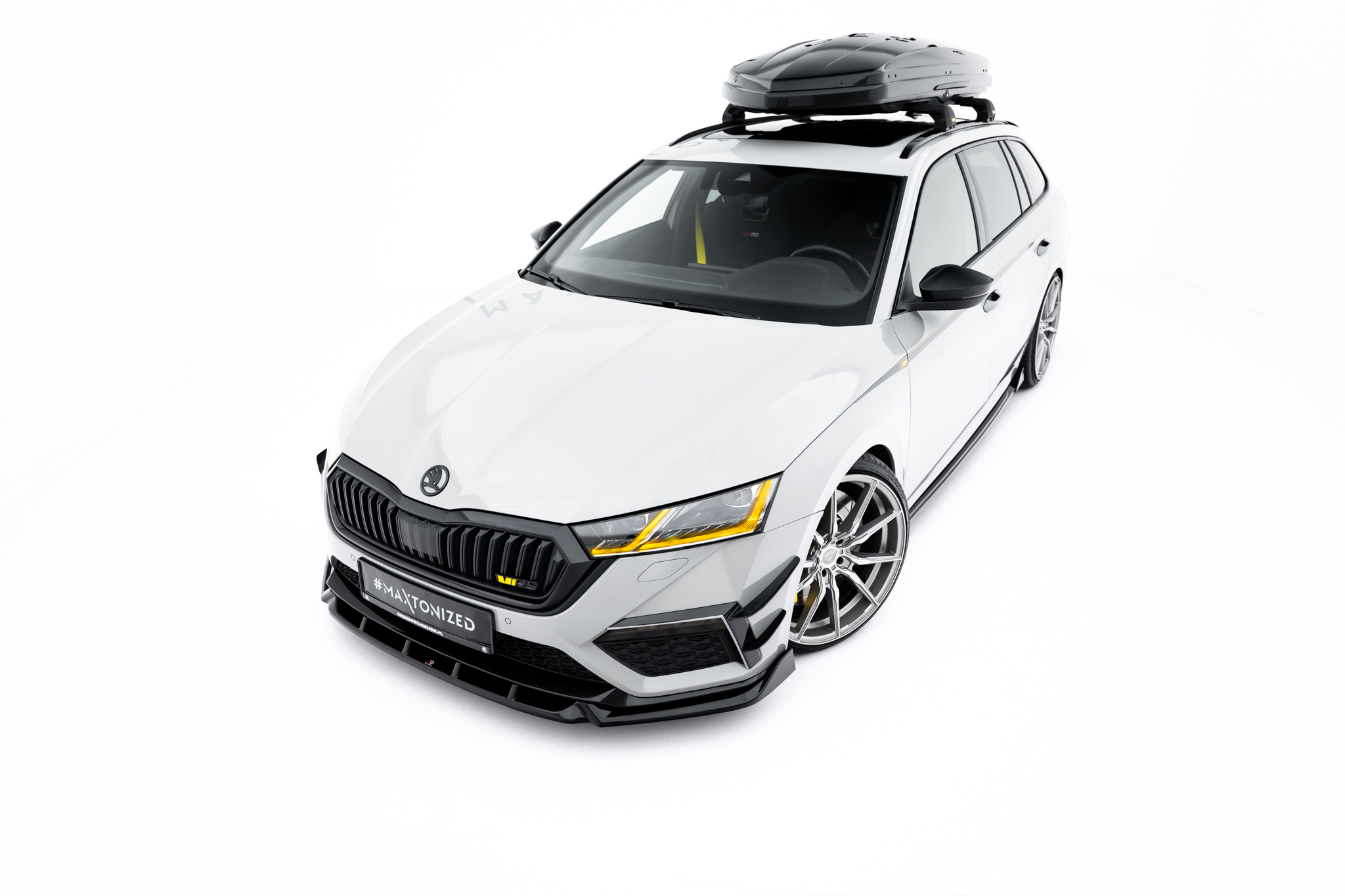 pol_po_Front-Splitter-V-5-Skoda-Octavia-RS-Mk4-22962_7 pol_po_Front-Splitter-V-5-Skoda-Octavia-RS-Mk4-22962_7
