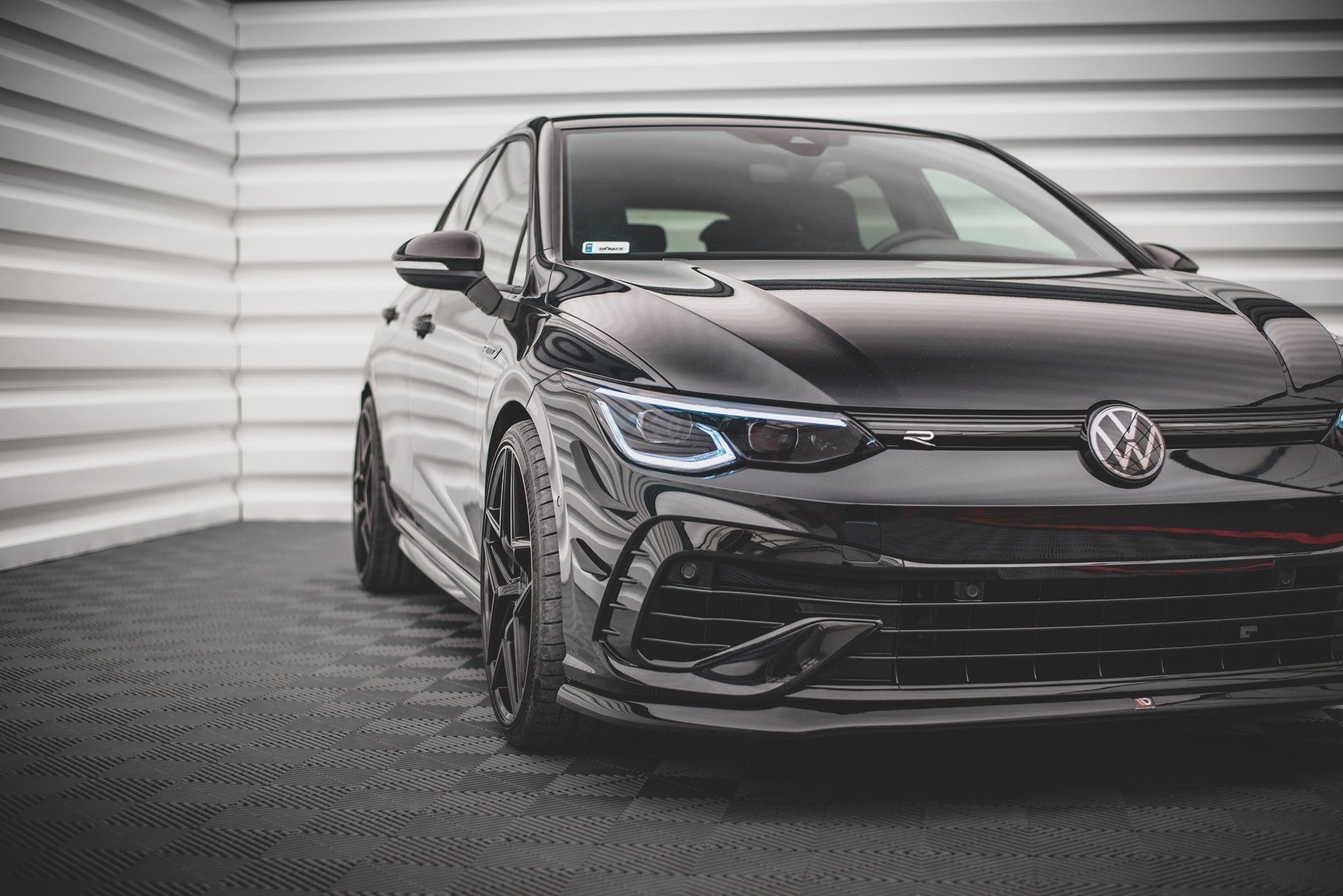 pol_po_Front-Splitter-V-5-Volkswagen-Golf-R-Hatchback-Variant-Mk8-13085_7 pol_po_Front-Splitter-V-5-Volkswagen-Golf-R-Hatchback-Variant-Mk8-13085_7
