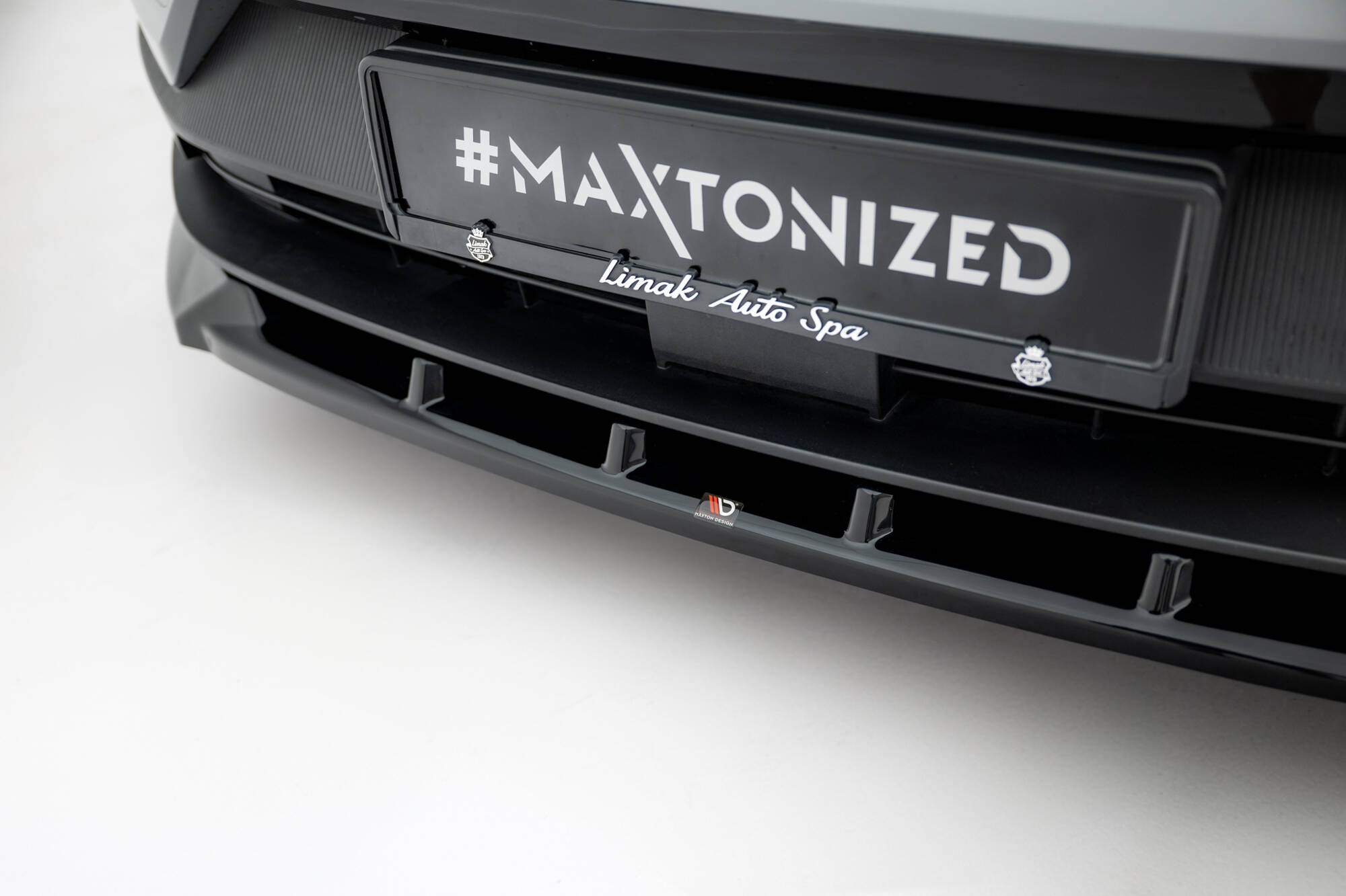 pol_po_Front-Splitter-Volvo-EX30-Mk1-21502_5 pol_po_Front-Splitter-Volvo-EX30-Mk1-21502_5