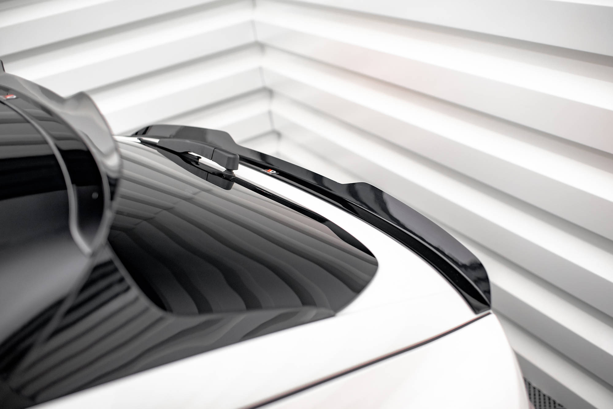 pol_po_Lower-Spoiler-Cap-Ford-Mustang-Mach-E-Mk1-16099_5 pol_po_Lower-Spoiler-Cap-Ford-Mustang-Mach-E-Mk1-16099_5