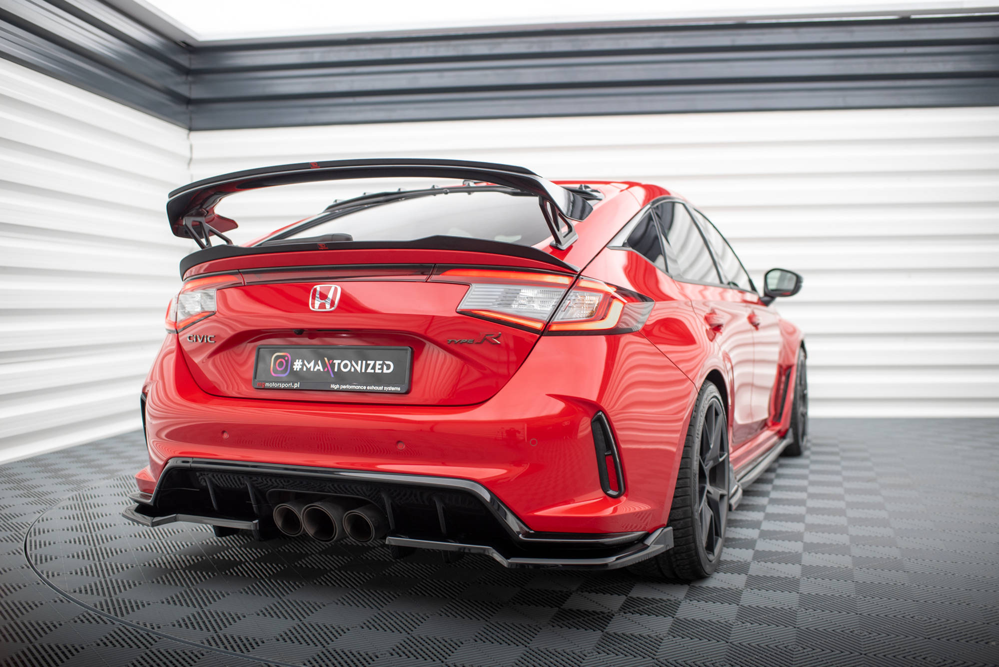 pol_po_Lower-Spoiler-Cap-Honda-Civic-Type-R-Mk-11-18809_4 pol_po_Lower-Spoiler-Cap-Honda-Civic-Type-R-Mk-11-18809_4