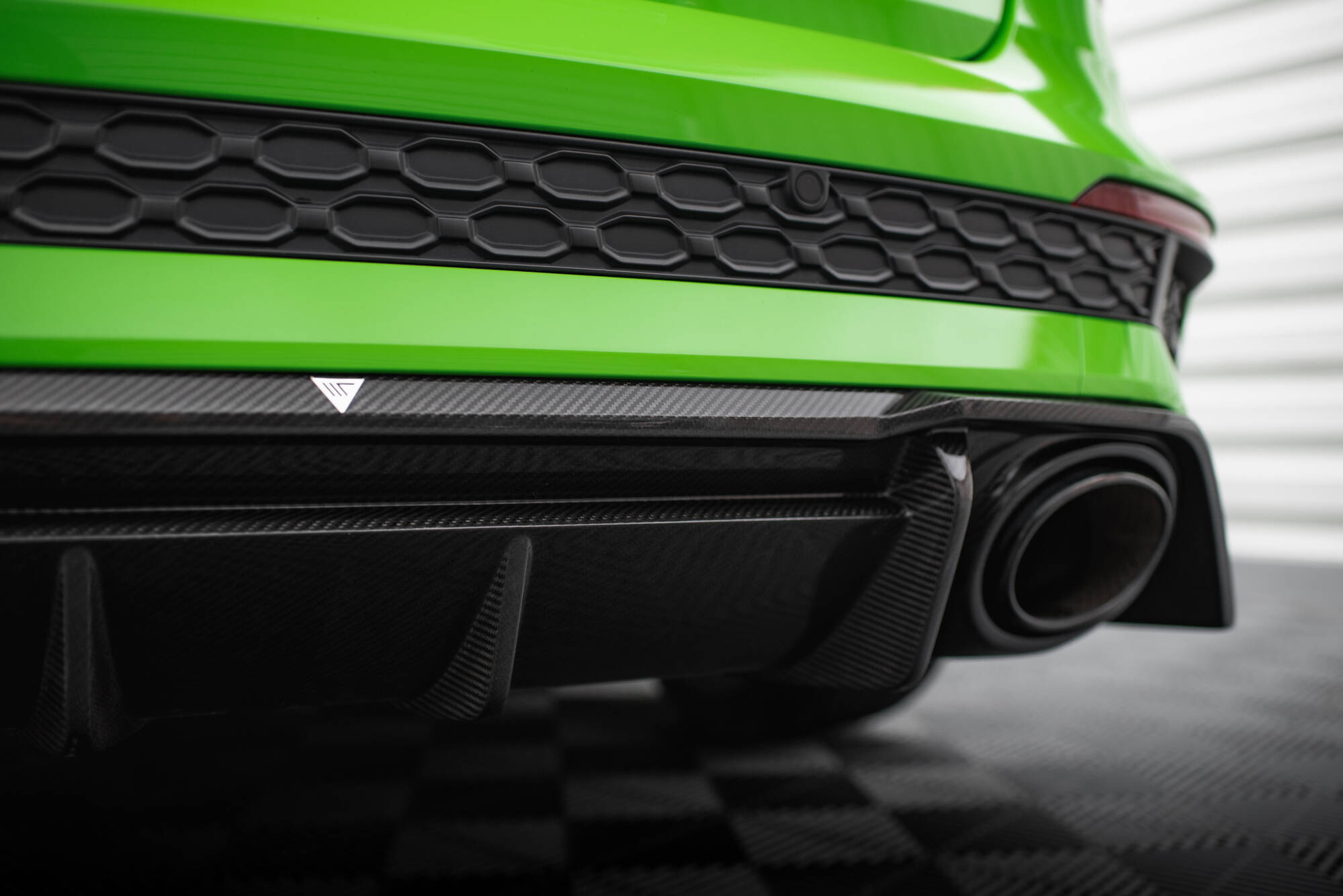 pol_po_Prepreg-Carbon-Fiber-Rear-Diffuser-Audi-RS3-8Y-20621_3 pol_po_Prepreg-Carbon-Fiber-Rear-Diffuser-Audi-RS3-8Y-20621_3