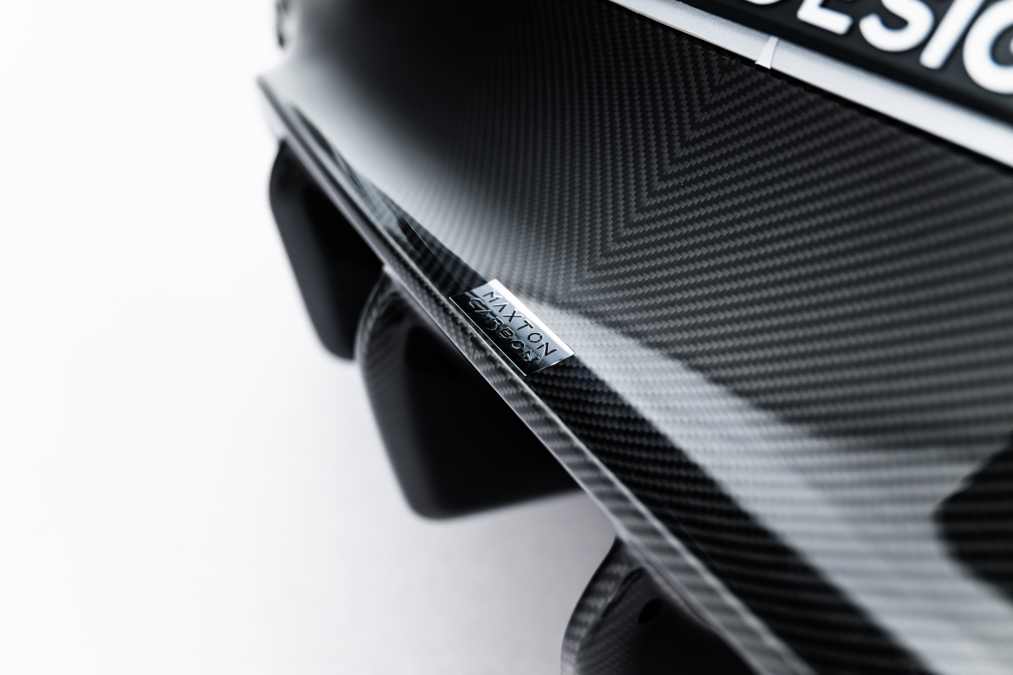 pol_po_Prepreg-Carbon-Fiber-Rear-Diffuser-Mercedes-AMG-GT-63-55-63-S-E-Performance-C192-23161_10 pol_po_Prepreg-Carbon-Fiber-Rear-Diffuser-Mercedes-AMG-GT-63-55-63-S-E-Performance-C192-23161_10