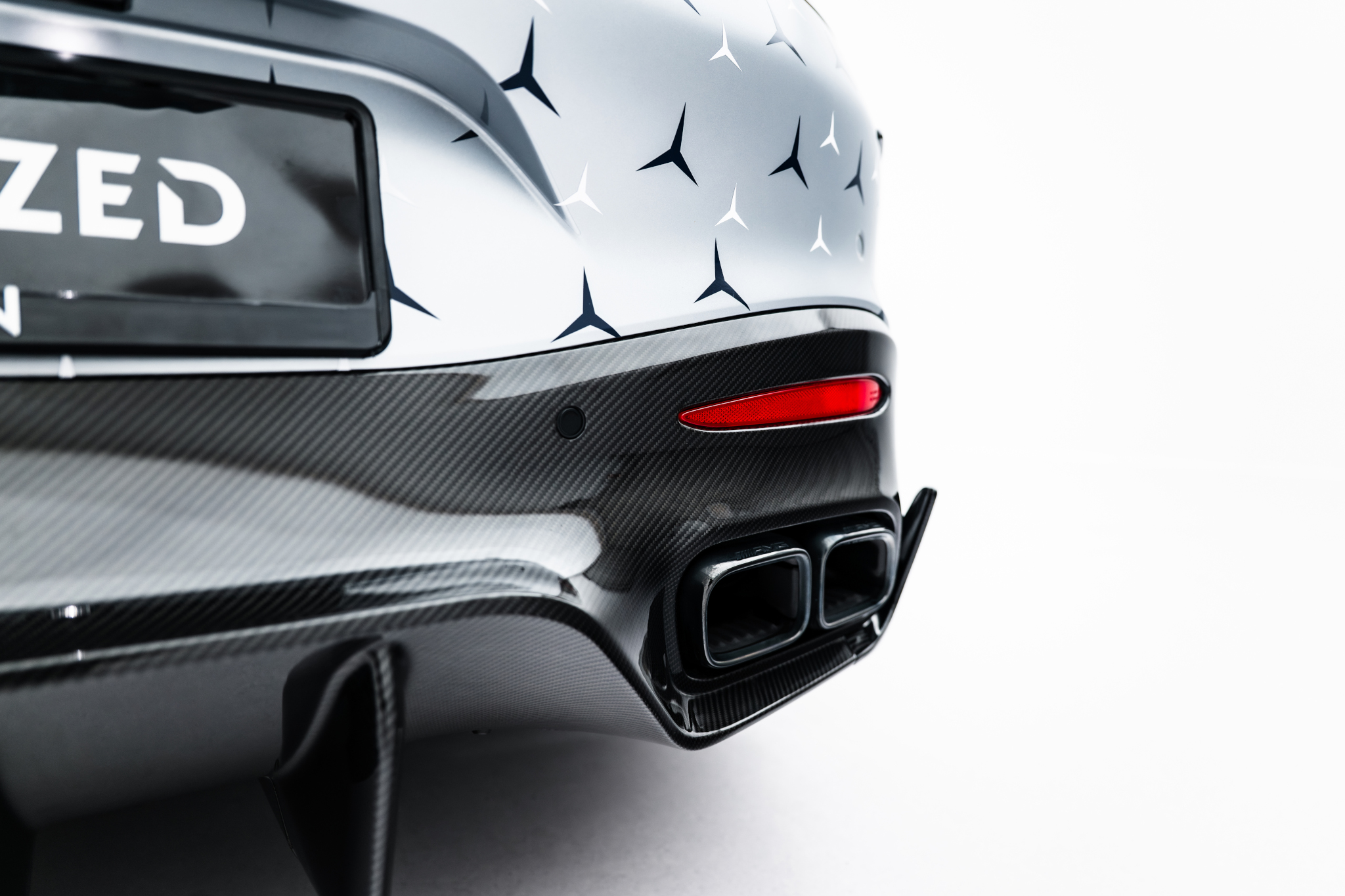 pol_po_Prepreg-Carbon-Fiber-Rear-Diffuser-Mercedes-AMG-GT-63-55-63-S-E-Performance-C192-23161_11 pol_po_Prepreg-Carbon-Fiber-Rear-Diffuser-Mercedes-AMG-GT-63-55-63-S-E-Performance-C192-23161_11