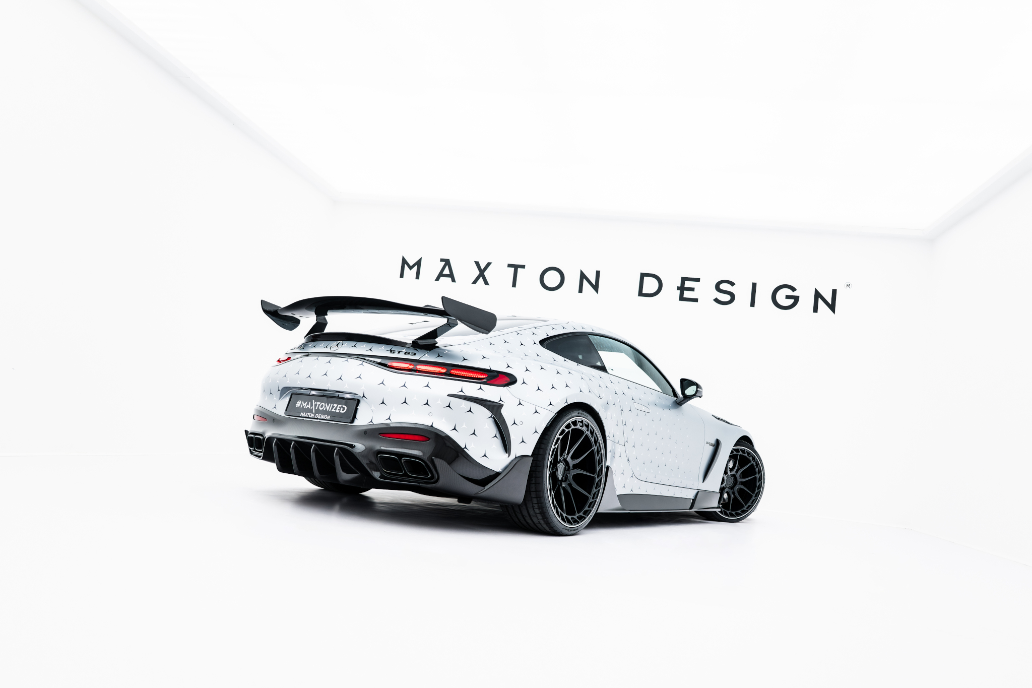 pol_po_Prepreg-Carbon-Fiber-Rear-Diffuser-Mercedes-AMG-GT-63-55-63-S-E-Performance-C192-23161_6 pol_po_Prepreg-Carbon-Fiber-Rear-Diffuser-Mercedes-AMG-GT-63-55-63-S-E-Performance-C192-23161_6