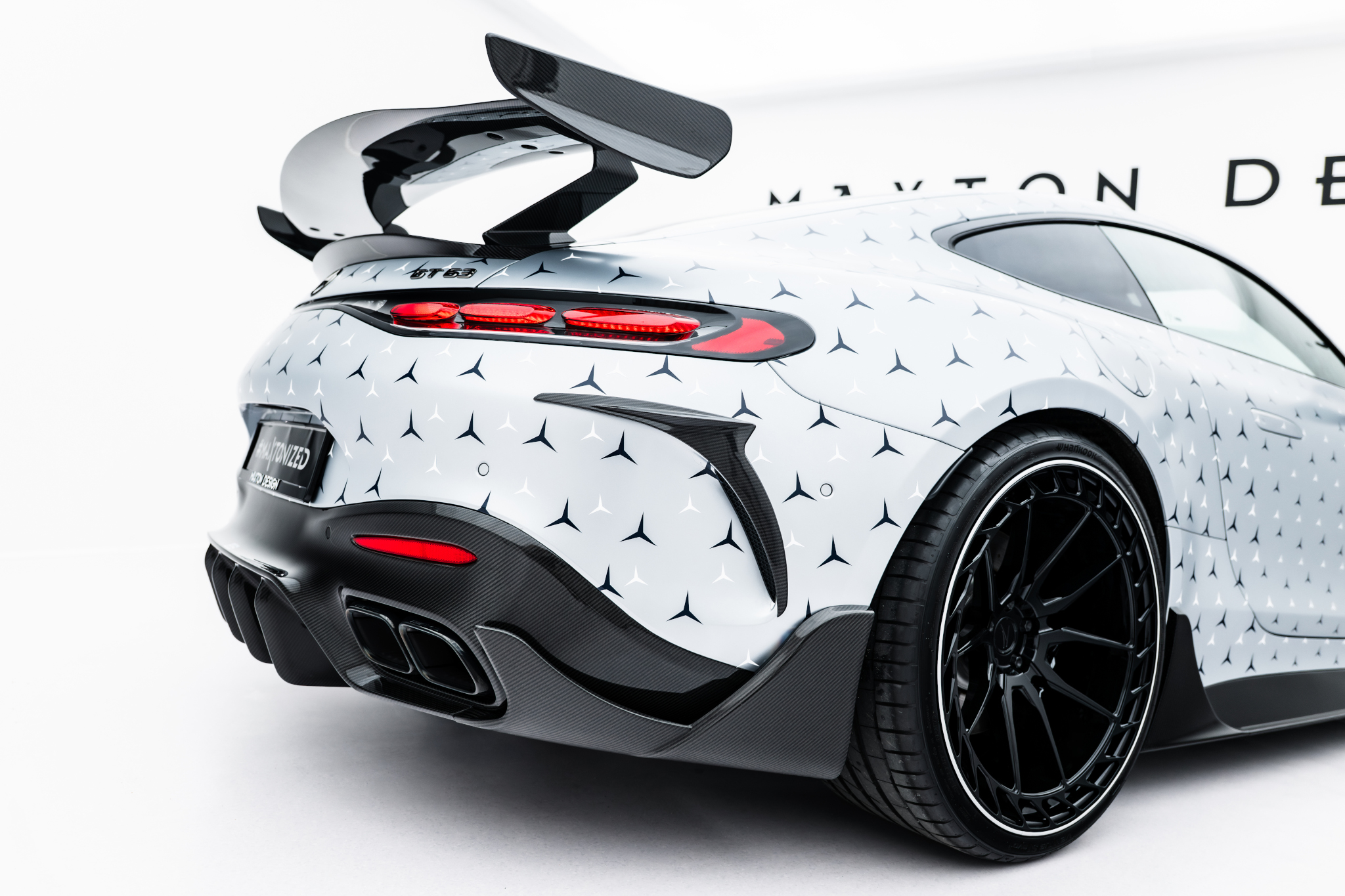 pol_po_Prepreg-Carbon-Fiber-Rear-Diffuser-Mercedes-AMG-GT-63-55-63-S-E-Performance-C192-23161_8 pol_po_Prepreg-Carbon-Fiber-Rear-Diffuser-Mercedes-AMG-GT-63-55-63-S-E-Performance-C192-23161_8