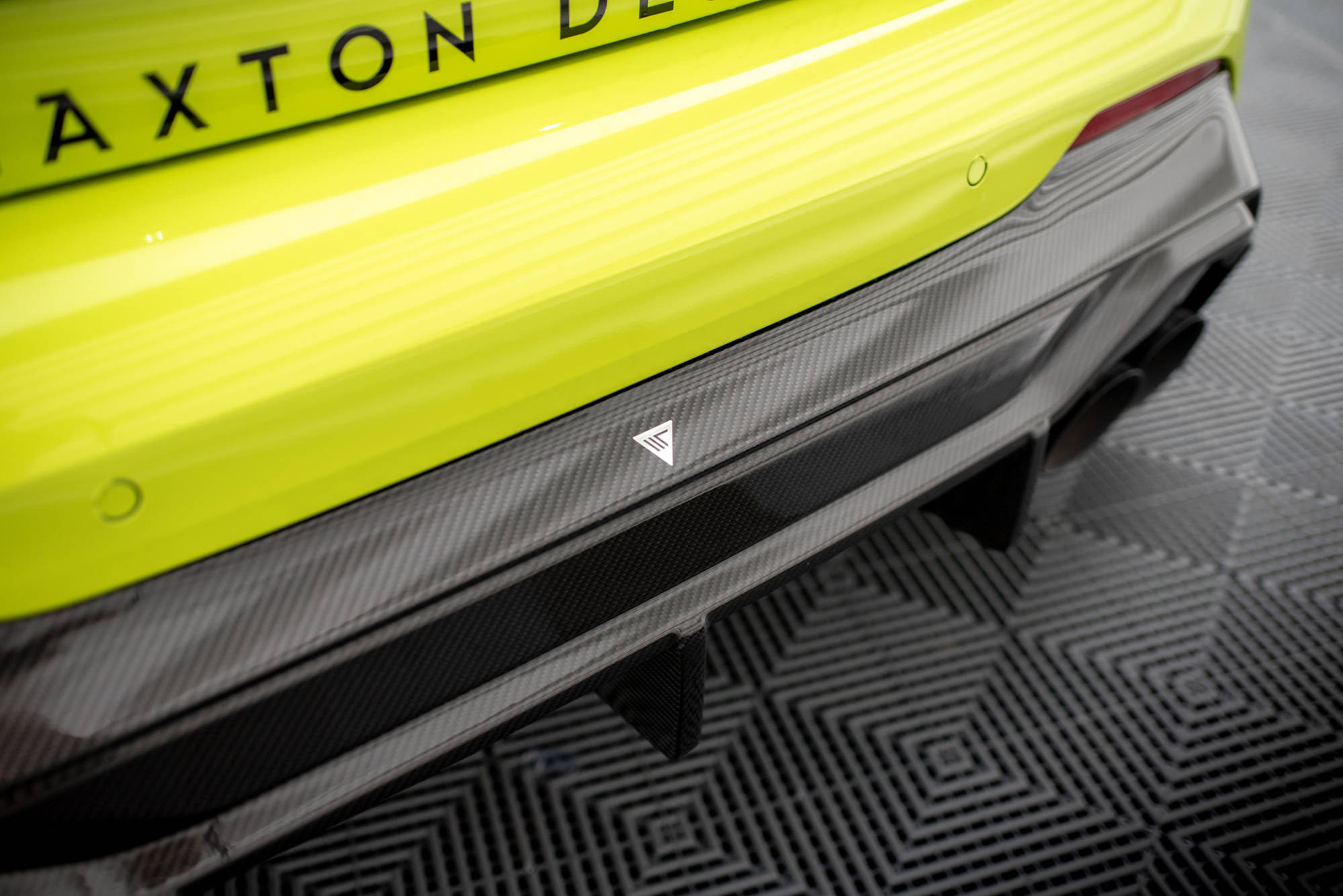 pol_po_Prepreg-Carbon-Fiber-Rear-Diffuser-V-1-BMW-1-F40-M-Pack-M135i-18761_5 pol_po_Prepreg-Carbon-Fiber-Rear-Diffuser-V-1-BMW-1-F40-M-Pack-M135i-18761_5