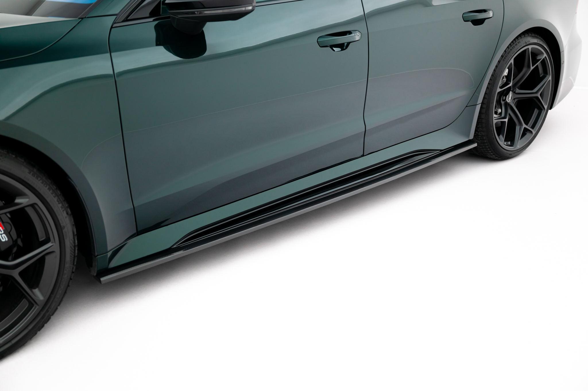 pol_po_Prepreg-Carbon-Fiber-Side-Skirts-Audi-RS7-C8-22714_4 pol_po_Prepreg-Carbon-Fiber-Side-Skirts-Audi-RS7-C8-22714_4