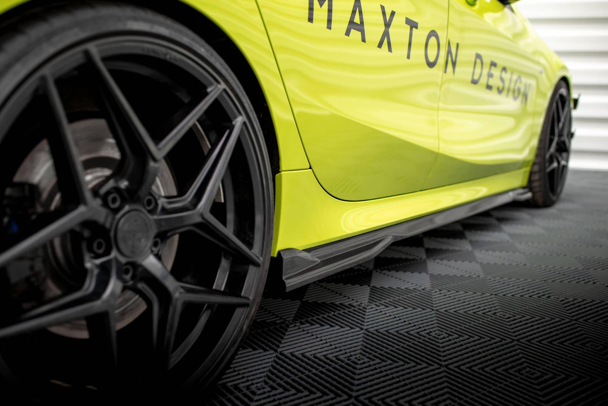 pol_po_Prepreg-Carbon-Fiber-Side-Skirts-BMW-1-M-Pack-M135i-128ti-F40-18755_9 pol_po_Prepreg-Carbon-Fiber-Side-Skirts-BMW-1-M-Pack-M135i-128ti-F40-18755_9