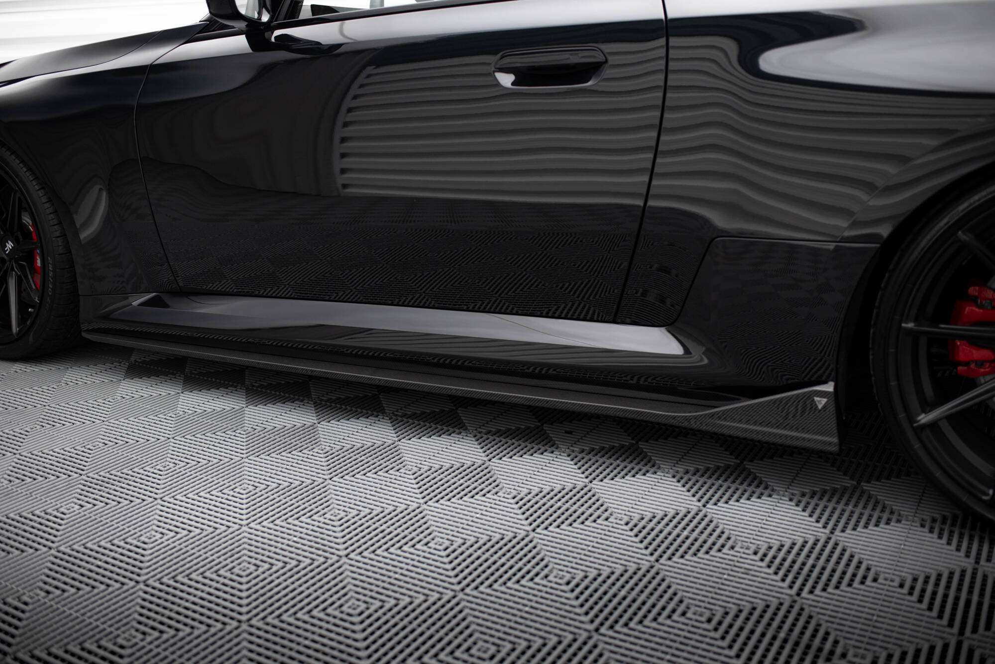 pol_po_Prepreg-Carbon-Fiber-Side-Skirts-BMW-M2-G87-19501_3 pol_po_Prepreg-Carbon-Fiber-Side-Skirts-BMW-M2-G87-19501_3
