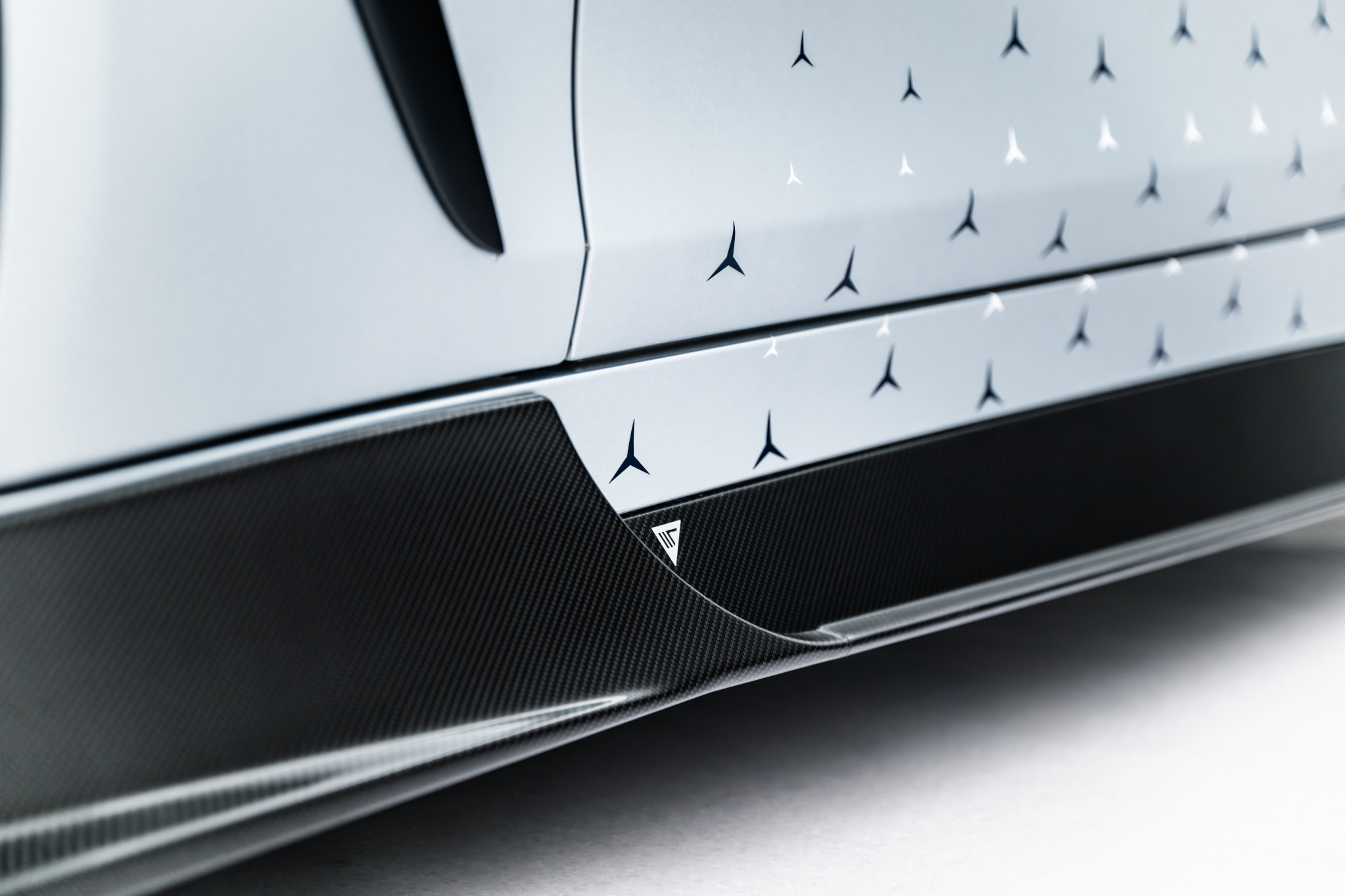 pol_po_Prepreg-Carbon-Fiber-Side-Skirts-Mercedes-AMG-GT-63-55-63-S-E-Performance-C192-23152_10 pol_po_Prepreg-Carbon-Fiber-Side-Skirts-Mercedes-AMG-GT-63-55-63-S-E-Performance-C192-23152_10