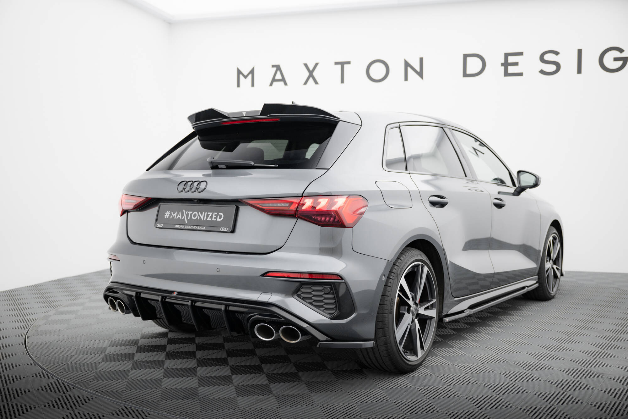 pol_po_Prepreg-Carbon-Fiber-Tailgate-Spoiler-Audi-RS3-S3-A3-S-Line-Sportback-8Y-8Y-Facelift-21135_9 pol_po_Prepreg-Carbon-Fiber-Tailgate-Spoiler-Audi-RS3-S3-A3-S-Line-Sportback-8Y-8Y-Facelift-21135_9