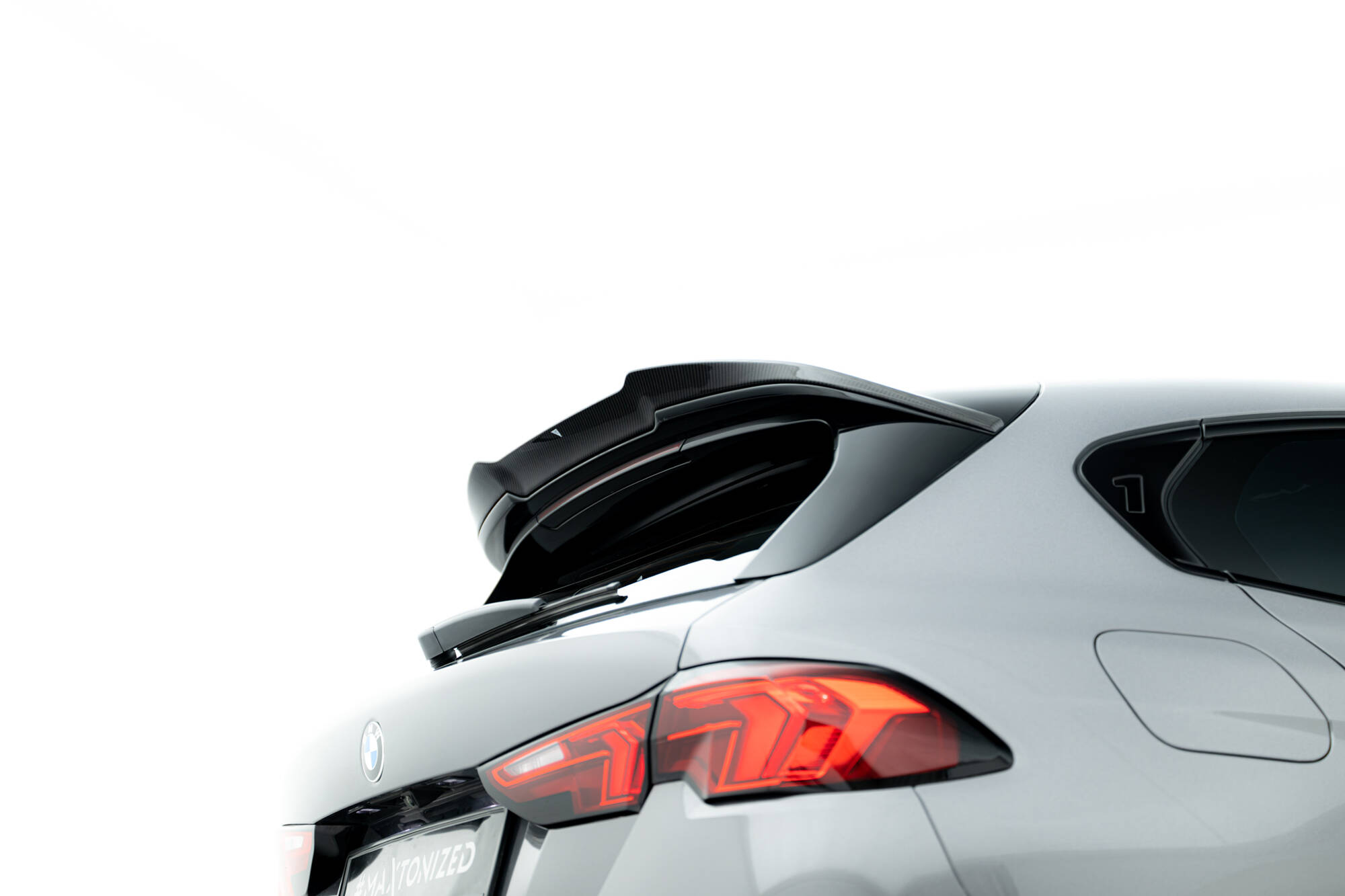 pol_po_Prepreg-Carbon-Fiber-Tailgate-Spoiler-BMW-M135i-M-Pack-F70-22607_7 pol_po_Prepreg-Carbon-Fiber-Tailgate-Spoiler-BMW-M135i-M-Pack-F70-22607_7