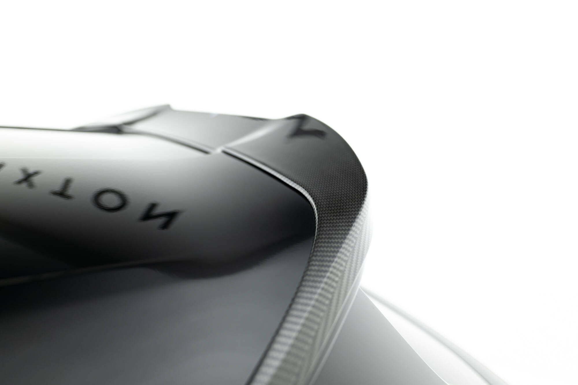 pol_po_Prepreg-Carbon-Fiber-Tailgate-Spoiler-BMW-M135i-M-Pack-F70-22607_9 pol_po_Prepreg-Carbon-Fiber-Tailgate-Spoiler-BMW-M135i-M-Pack-F70-22607_9