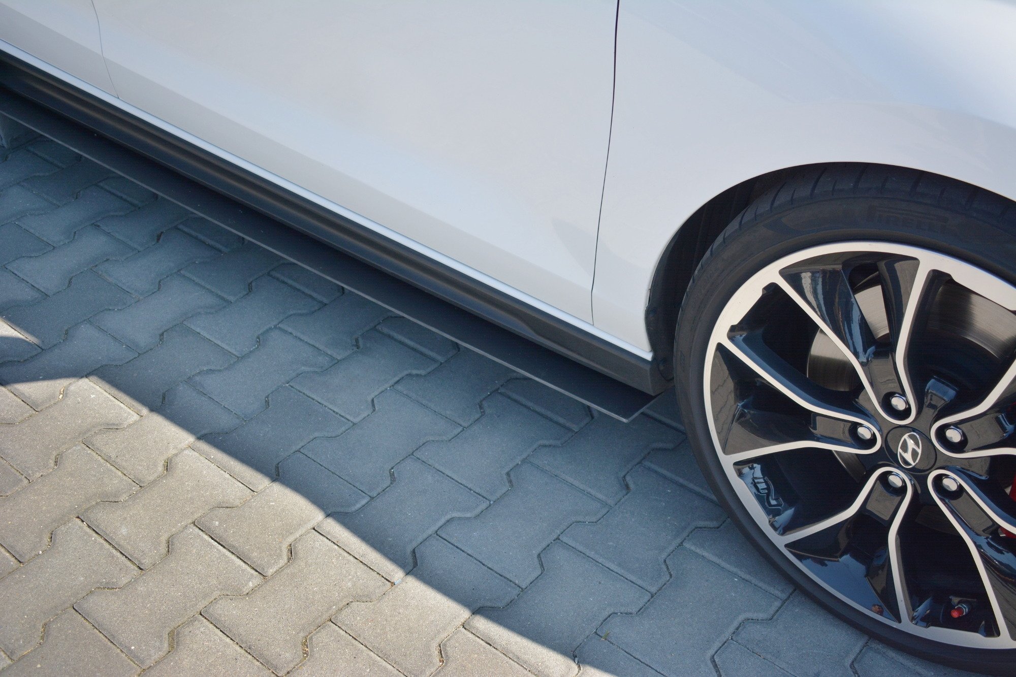 pol_po_RACING-SIDE-SKIRTS-DIFFUSERS-HYUNDAI-I30-Mk3-N-7717_3 pol_po_RACING-SIDE-SKIRTS-DIFFUSERS-HYUNDAI-I30-Mk3-N-7717_3
