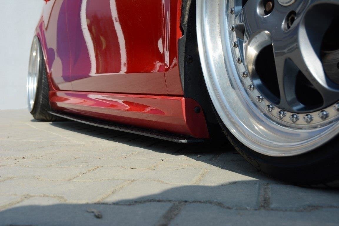 pol_po_RACING-SIDE-SKIRTS-DIFFUSERS-Volkswagen-Golf-GTI-35th-R20-Mk6-1764_2 pol_po_RACING-SIDE-SKIRTS-DIFFUSERS-Volkswagen-Golf-GTI-35th-R20-Mk6-1764_2