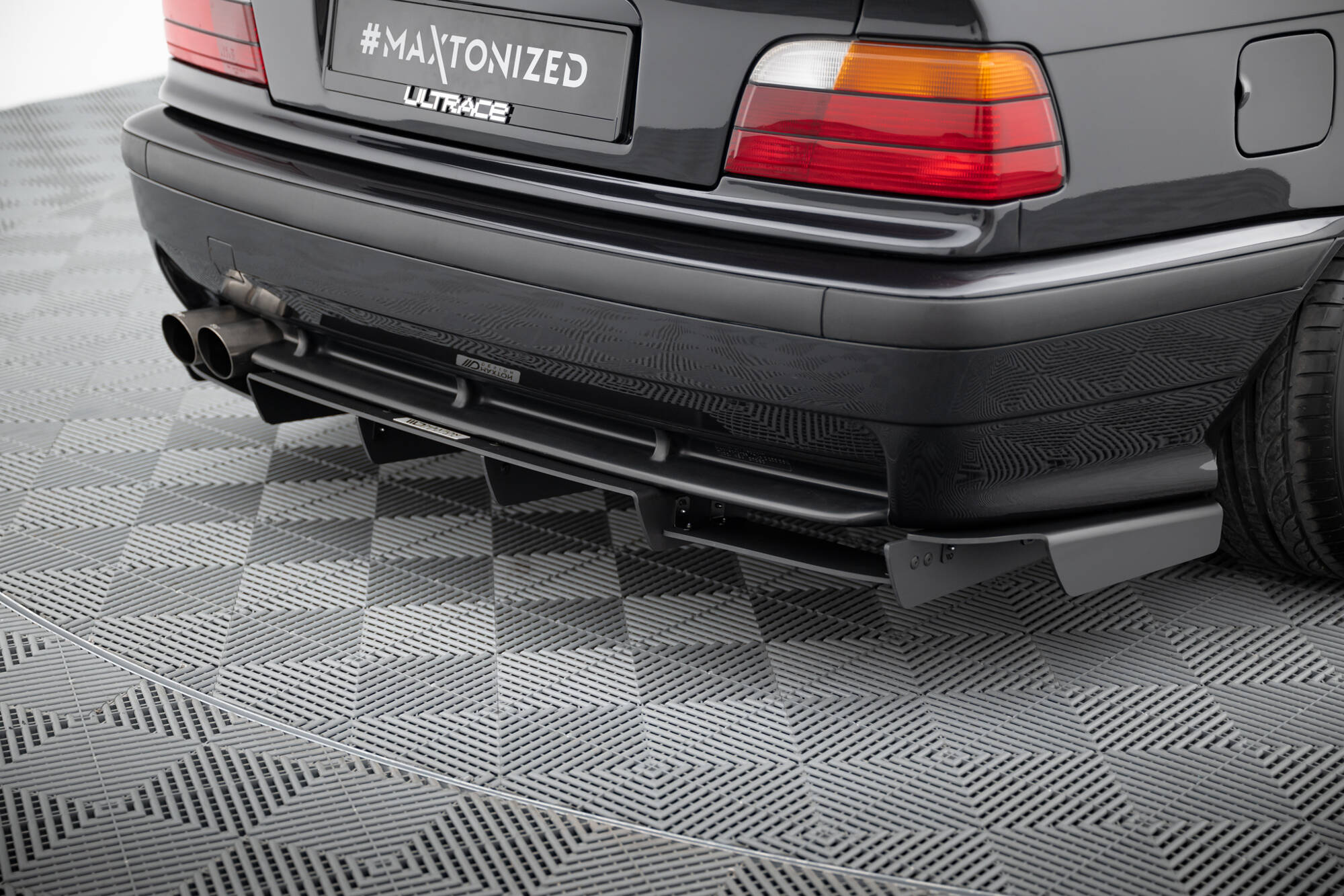 pol_po_REAR-DIFFUSER-BMW-M3-3-M-Pack-E36-Coupe-1829_1 pol_po_REAR-DIFFUSER-BMW-M3-3-M-Pack-E36-Coupe-1829_1