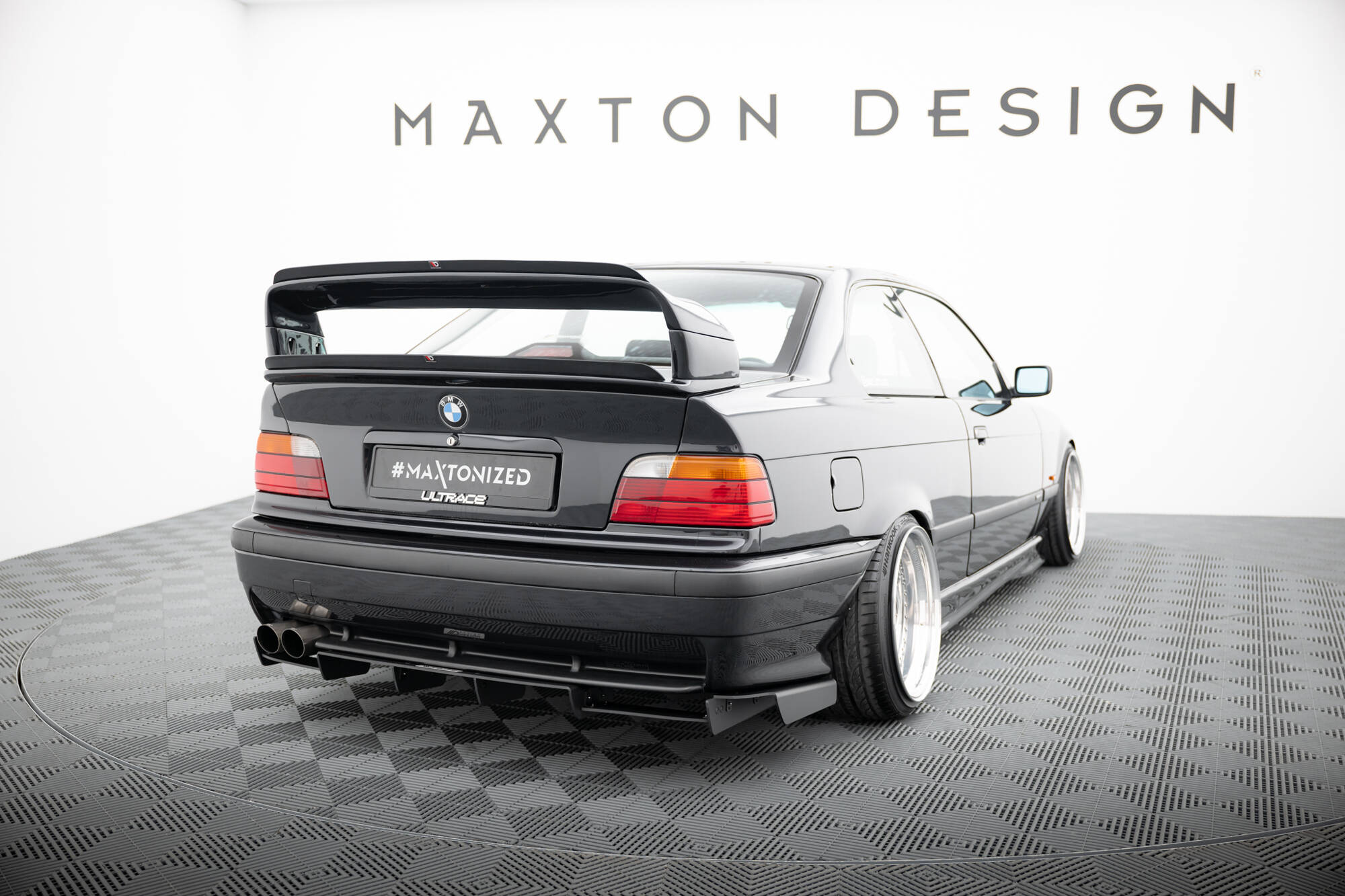 pol_po_REAR-DIFFUSER-BMW-M3-3-M-Pack-E36-Coupe-1829_5 pol_po_REAR-DIFFUSER-BMW-M3-3-M-Pack-E36-Coupe-1829_5