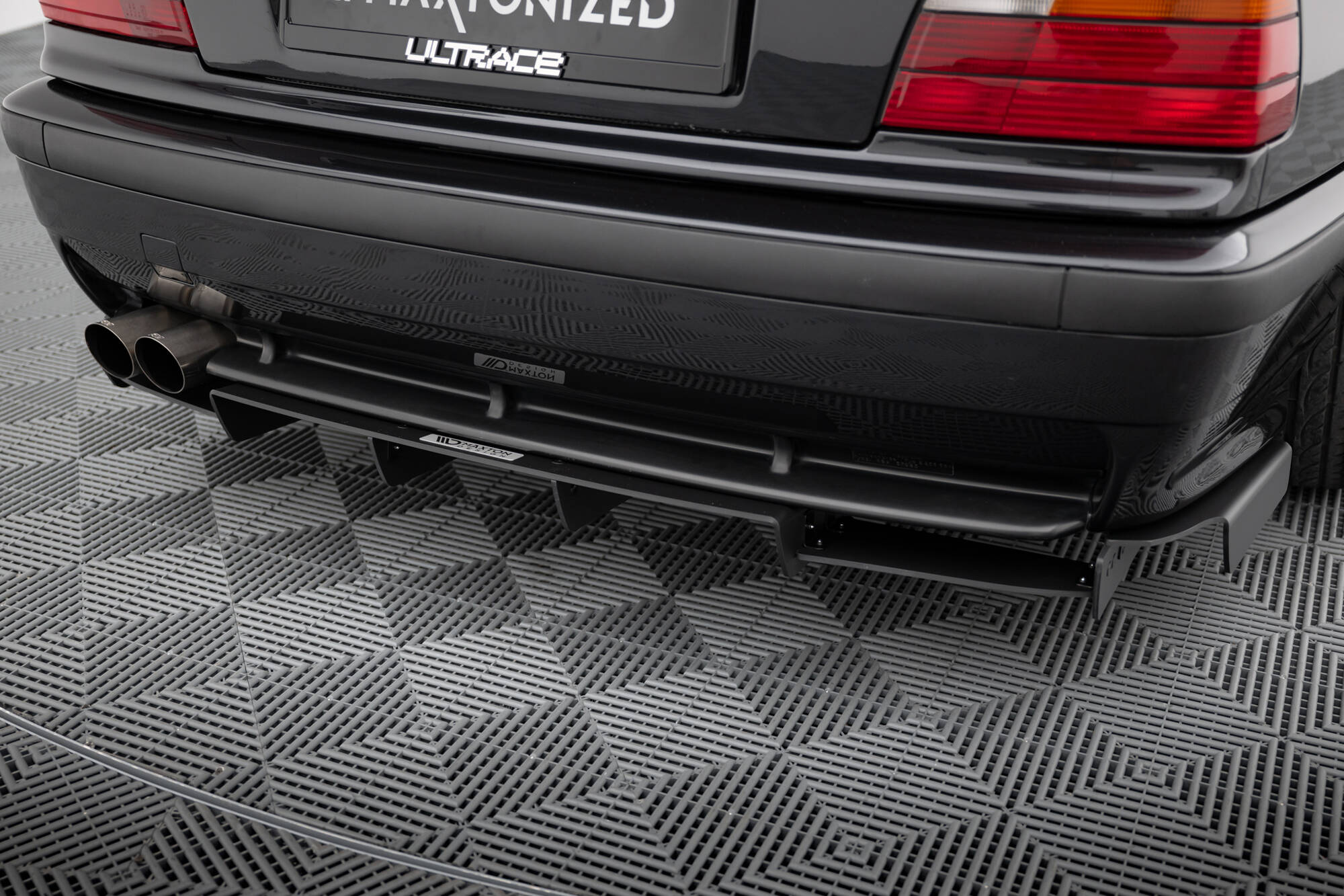 pol_po_REAR-DIFFUSER-BMW-M3-3-M-Pack-E36-Coupe-1829_6 pol_po_REAR-DIFFUSER-BMW-M3-3-M-Pack-E36-Coupe-1829_6