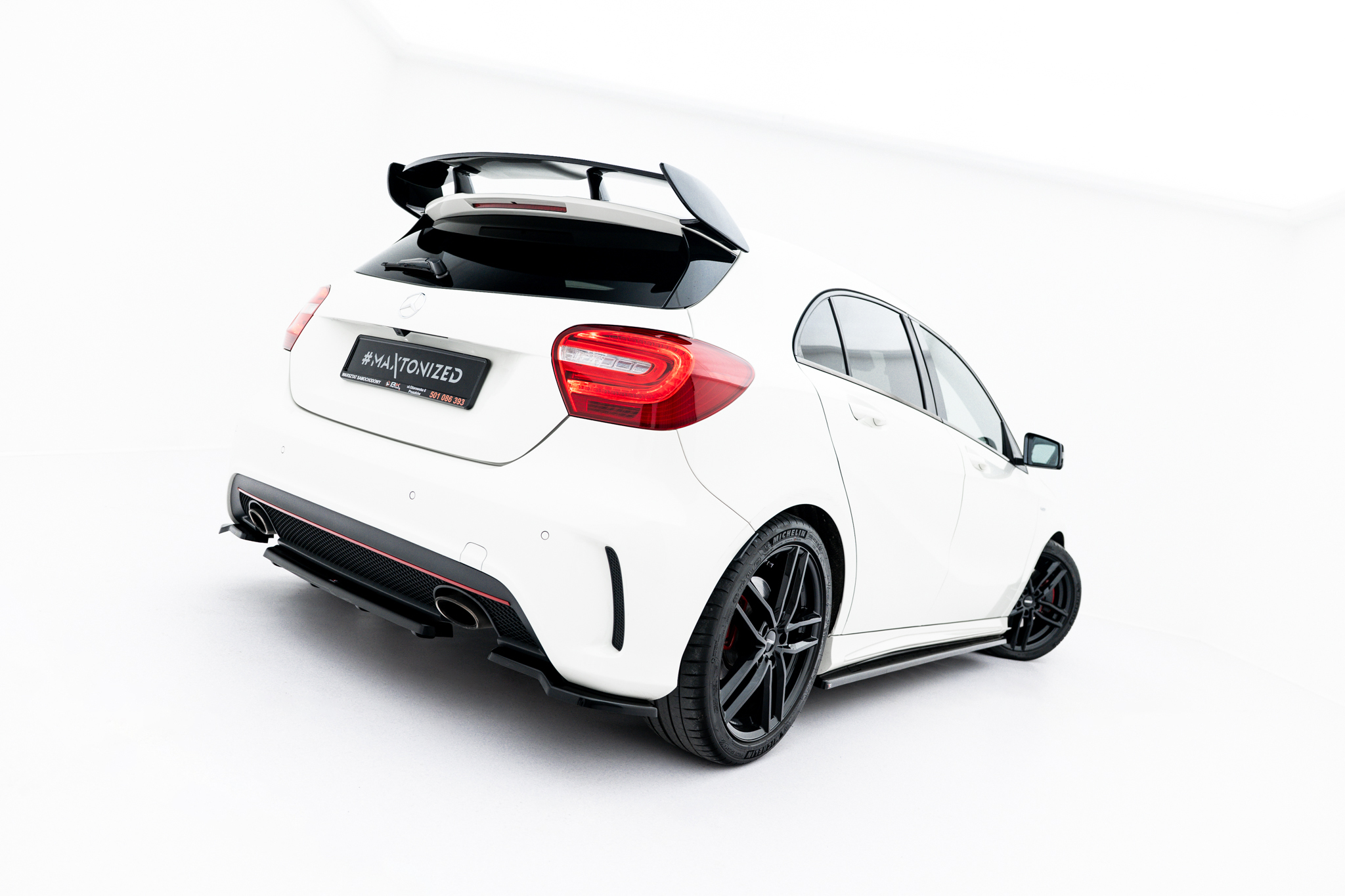 pol_po_REAR-SIDE-SPLITTERS-MERCEDES-BENZ-W176-AMG-LINE-PREFACE-7277_4 pol_po_REAR-SIDE-SPLITTERS-MERCEDES-BENZ-W176-AMG-LINE-PREFACE-7277_4