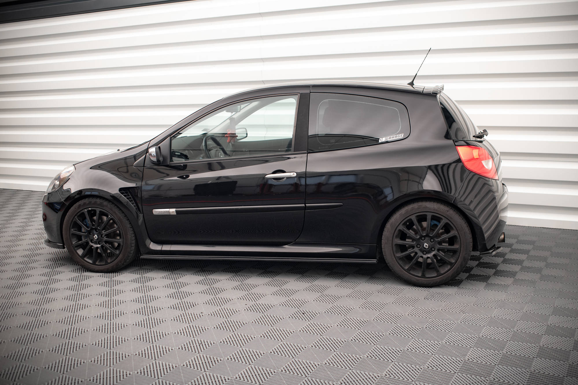 pol_po_REAR-SIDE-SPLITTERS-RENAULT-CLIO-III-RS-1141_1 pol_po_REAR-SIDE-SPLITTERS-RENAULT-CLIO-III-RS-1141_1