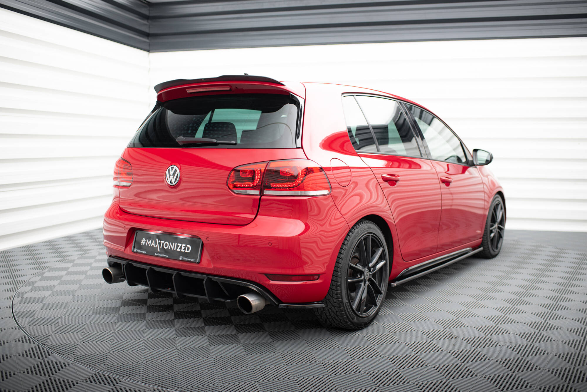 pol_po_REAR-SIDE-SPLITTERS-VW-GOLF-VI-GTI-35TH-1159_2 pol_po_REAR-SIDE-SPLITTERS-VW-GOLF-VI-GTI-35TH-1159_2