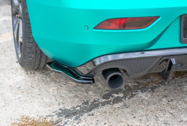 REAR SIDE SPLITTERS Volvo V40 R-design Volvo V40 R-Design