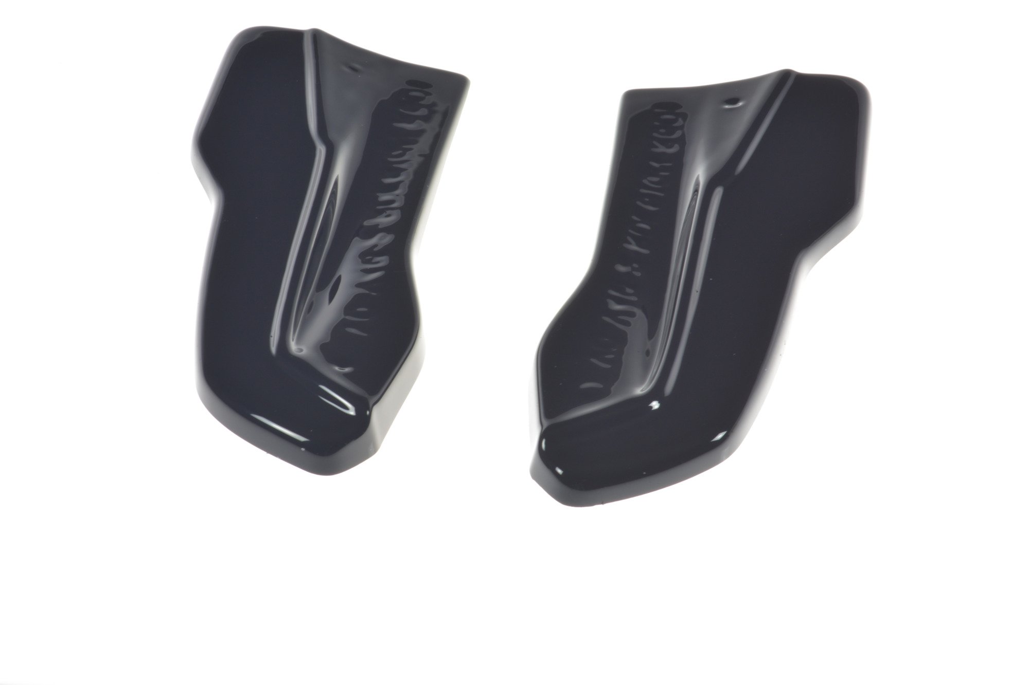 pol_po_REAR-SIDE-SPLITTERS-Volvo-V40-R-design-8668_7 pol_po_REAR-SIDE-SPLITTERS-Volvo-V40-R-design-8668_7