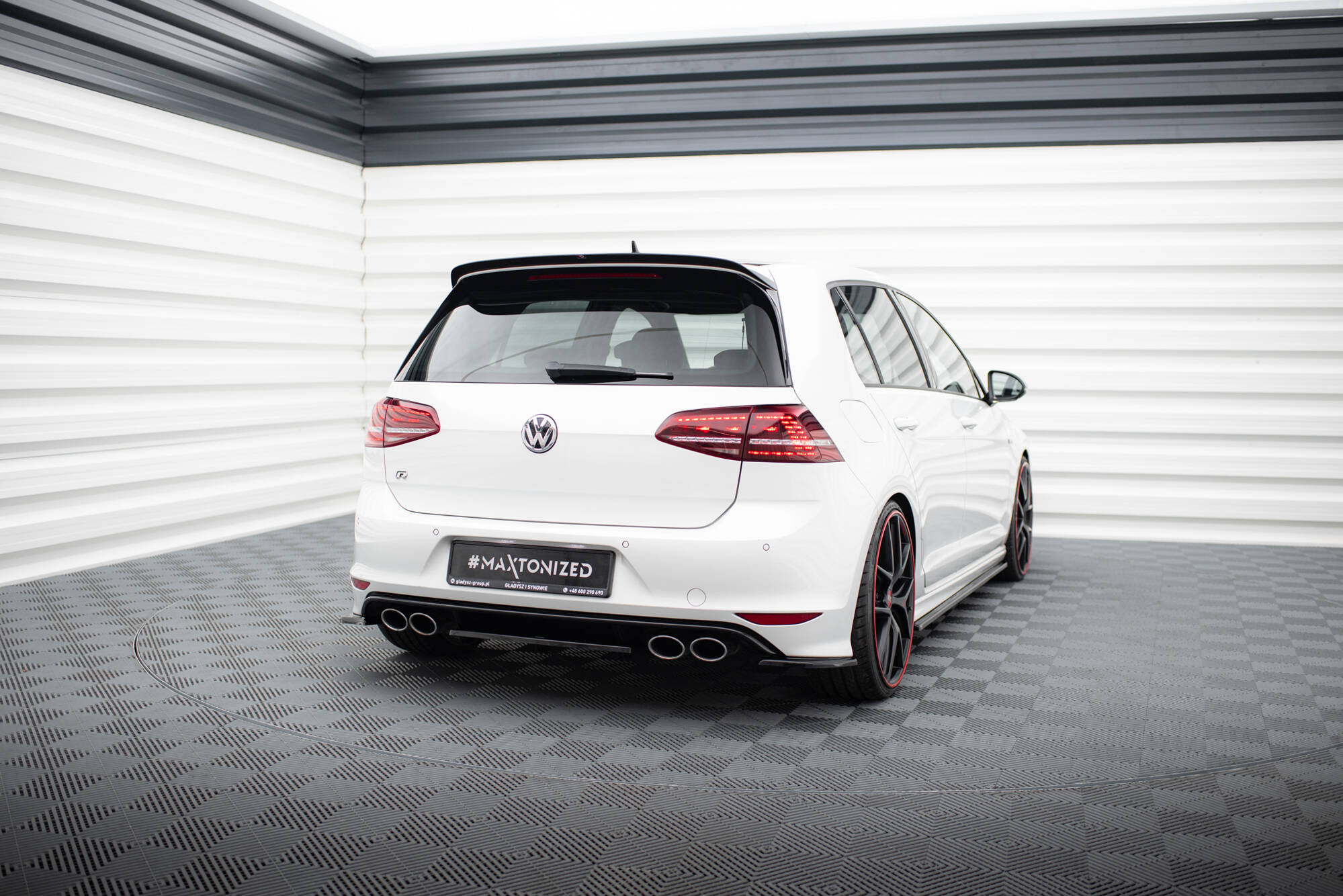 pol_po_REAR-SIDE-SPLITTERS-v-2-VW-GOLF-VII-R-1167_4 pol_po_REAR-SIDE-SPLITTERS-v-2-VW-GOLF-VII-R-1167_4