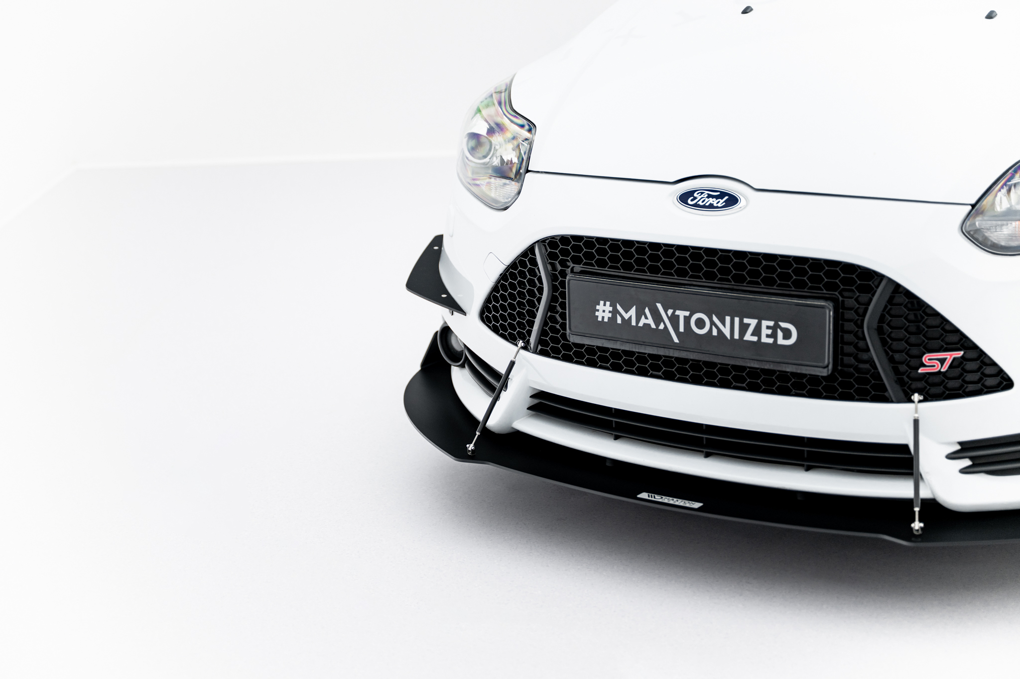 pol_po_Racing-Front-Splitter-V-2-Ford-Focus-ST-Mk3-1850_5 pol_po_Racing-Front-Splitter-V-2-Ford-Focus-ST-Mk3-1850_5