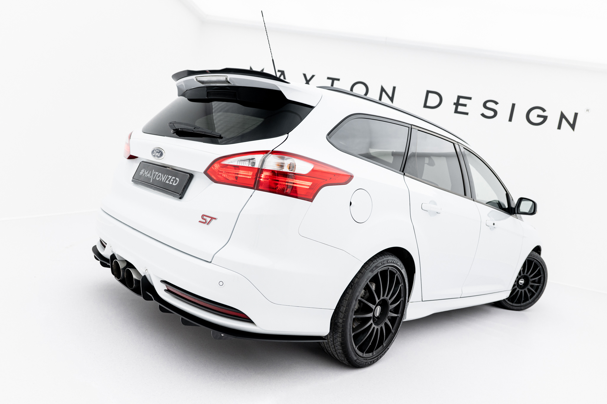 pol_po_Rear-Diffuser-Ford-Focus-ST-Mk3-Estate-1779_5 pol_po_Rear-Diffuser-Ford-Focus-ST-Mk3-Estate-1779_5
