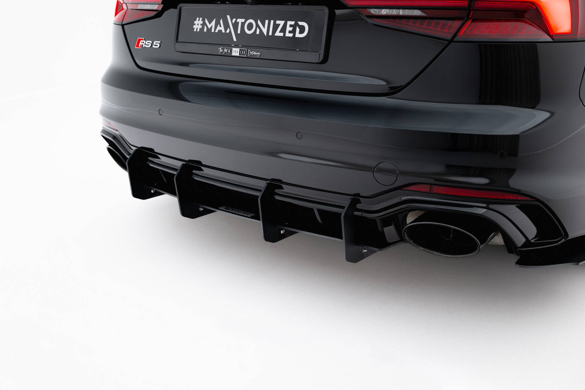 pol_po_Rear-Diffuser-V-2-Audi-RS5-Coupe-Sportback-F5-6891_8 pol_po_Rear-Diffuser-V-2-Audi-RS5-Coupe-Sportback-F5-6891_8