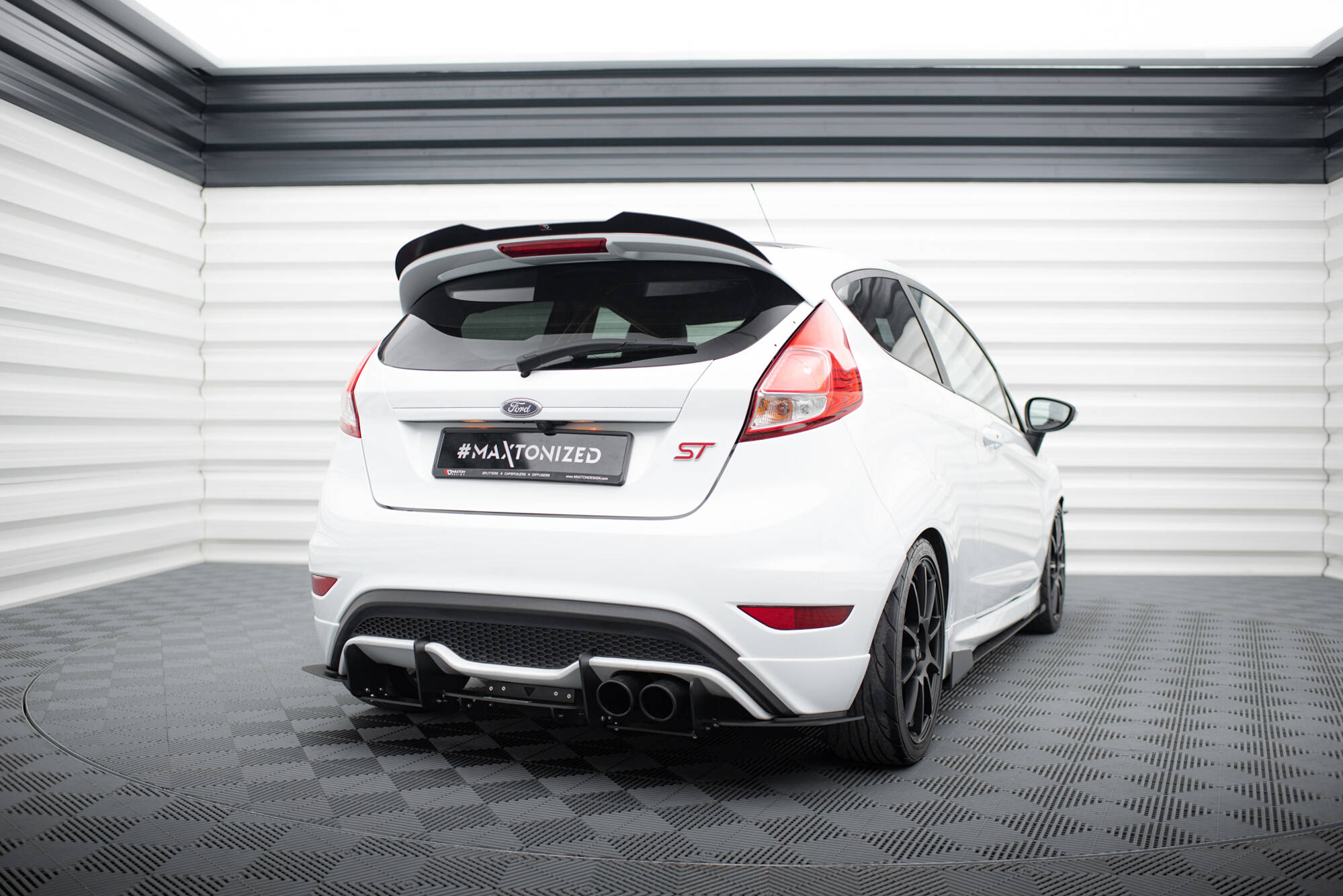 pol_po_Rear-Diffuser-V-2-Ford-Fiesta-Mk7-ST-FL-6744_8 pol_po_Rear-Diffuser-V-2-Ford-Fiesta-Mk7-ST-FL-6744_8