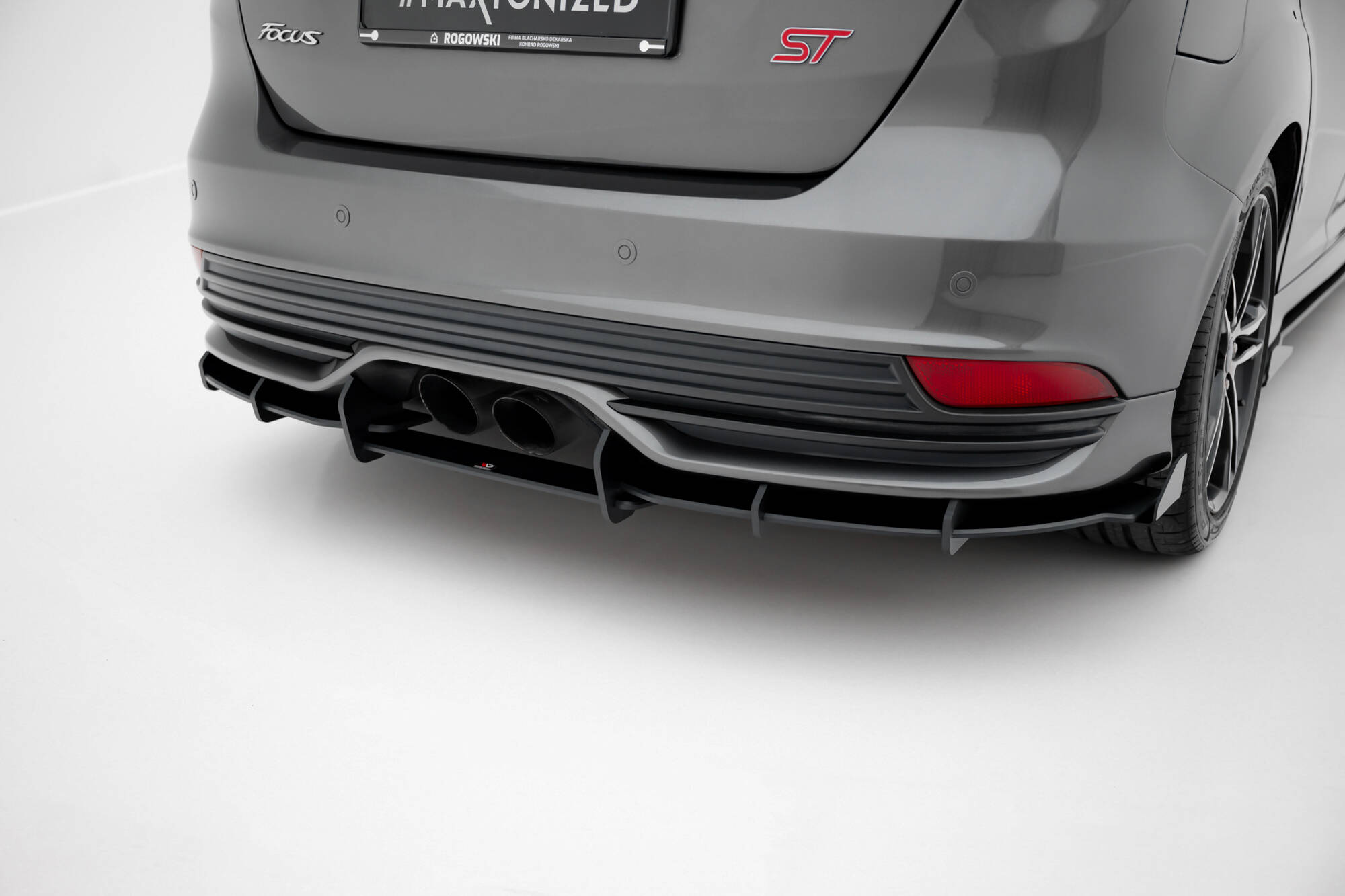 pol_po_Rear-Side-Flaps-Ford-Focus-ST-Mk3-Facelift-21575_7 pol_po_Rear-Side-Flaps-Ford-Focus-ST-Mk3-Facelift-21575_7