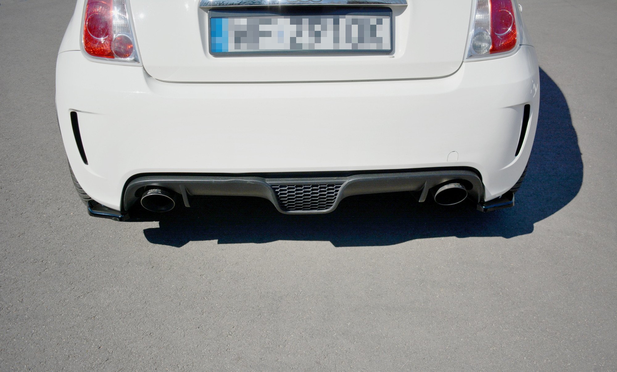 pol_po_Rear-Side-Splitters-Abarth-500-Mk1-7358_2 pol_po_Rear-Side-Splitters-Abarth-500-Mk1-7358_2