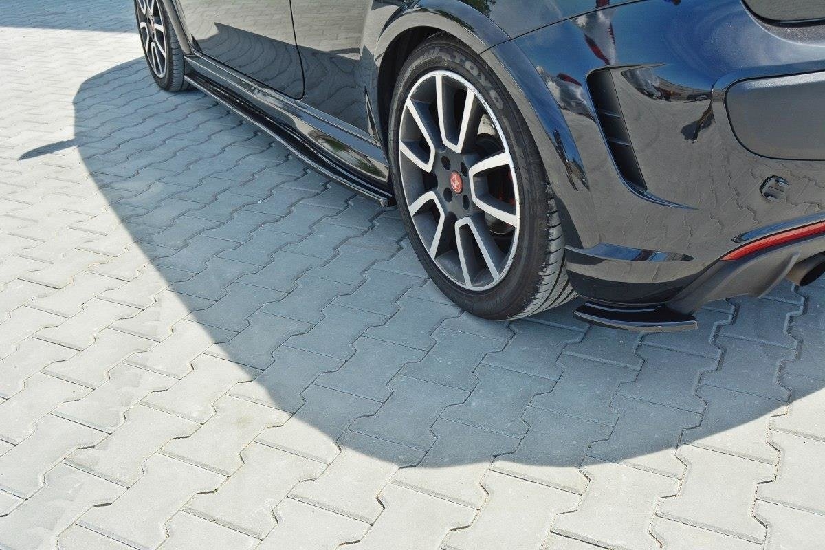 pol_po_Rear-Side-Splitters-Abarth-Punto-Evo-5717_5 pol_po_Rear-Side-Splitters-Abarth-Punto-Evo-5717_5