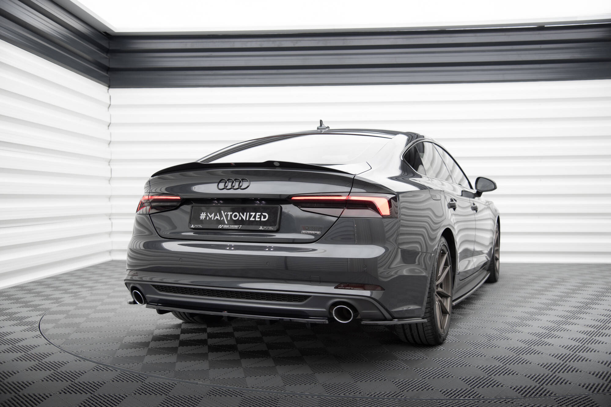 pol_po_Rear-Side-Splitters-Audi-A5-S-Line-F5-Sportback-7384_3 pol_po_Rear-Side-Splitters-Audi-A5-S-Line-F5-Sportback-7384_3